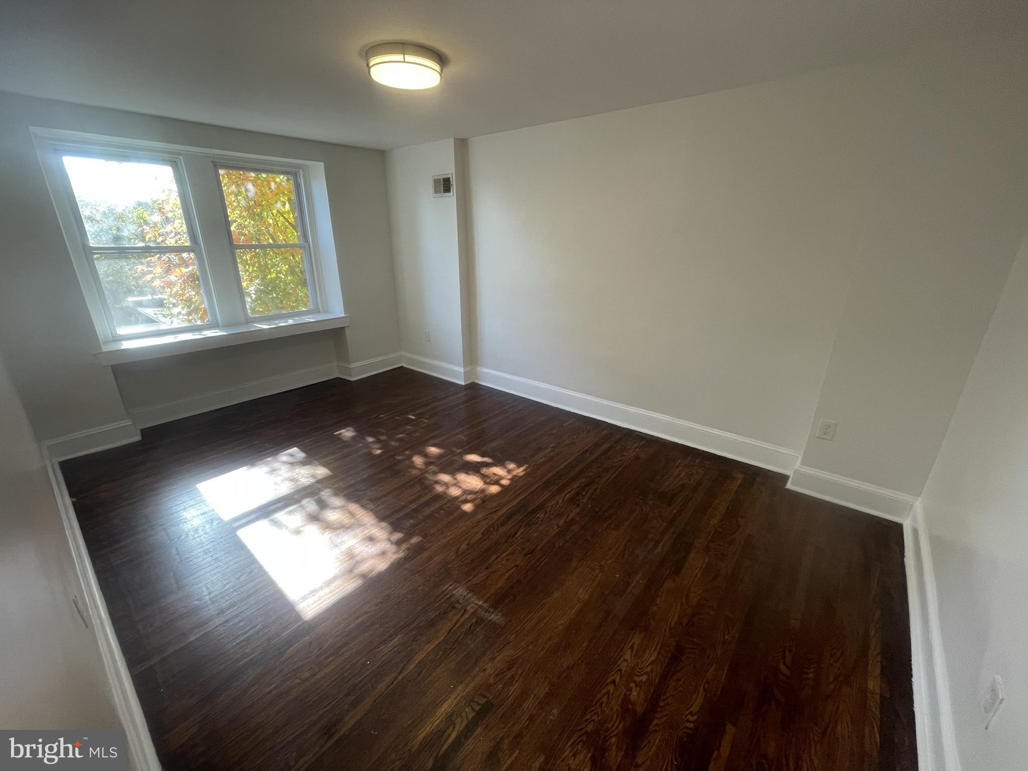 GERMANTOWN - Residential Lease