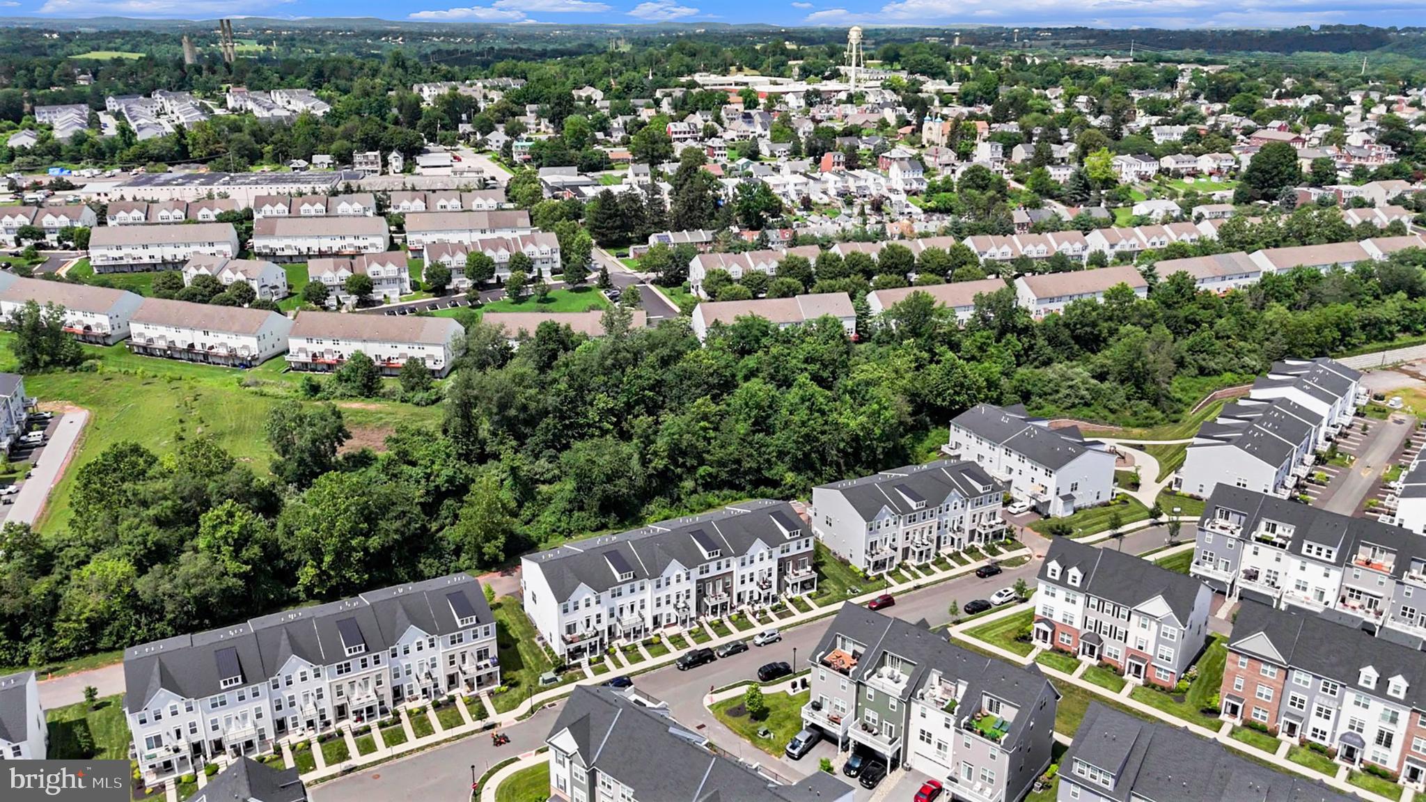 STEELPOINTE - Residential