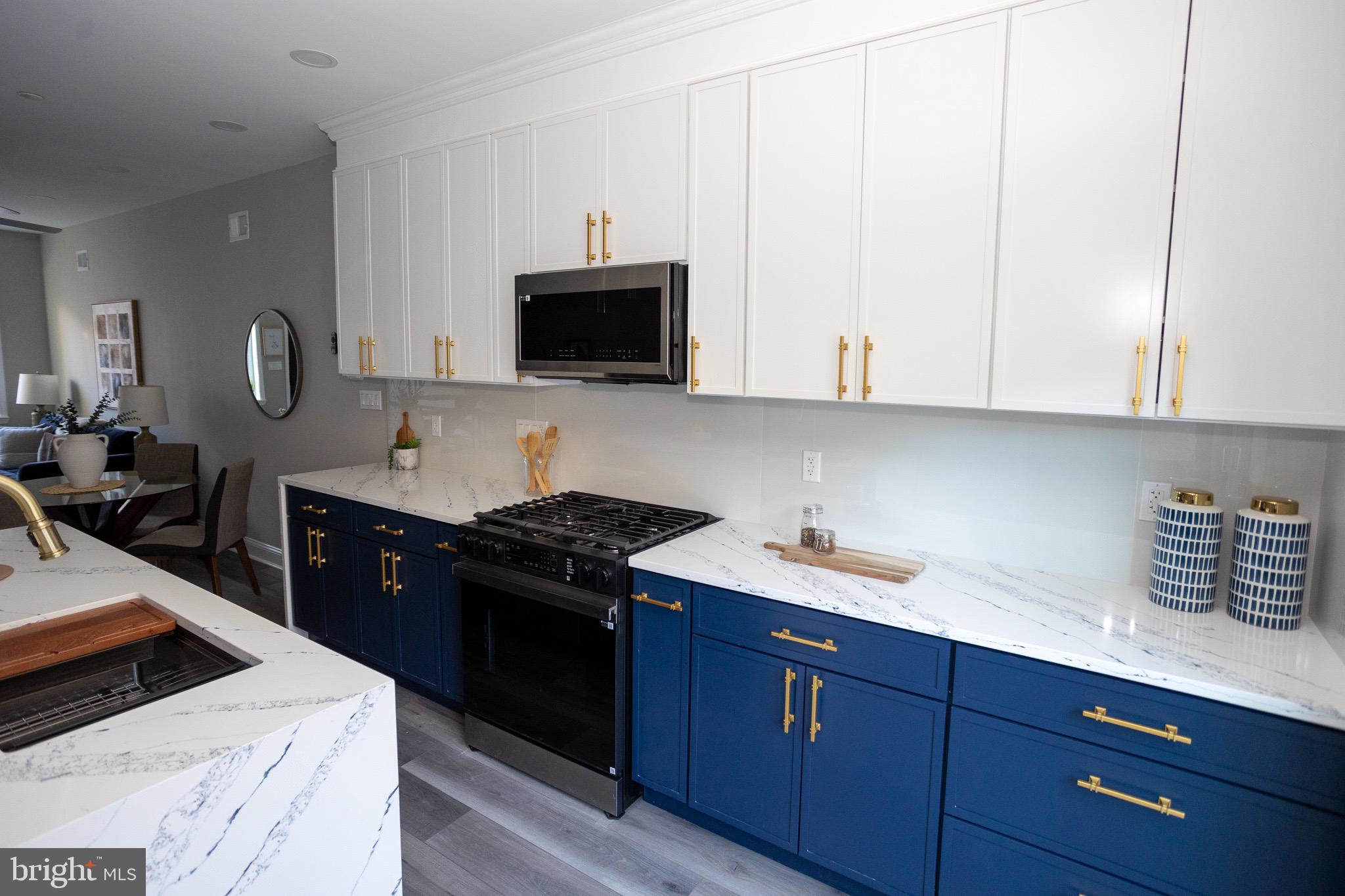 POINT BREEZE - Residential