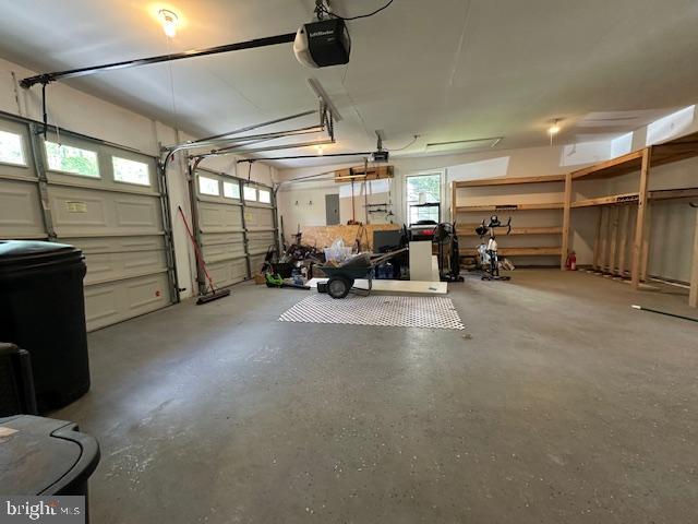 LAKE HOLIDAY ESTATES - Residential