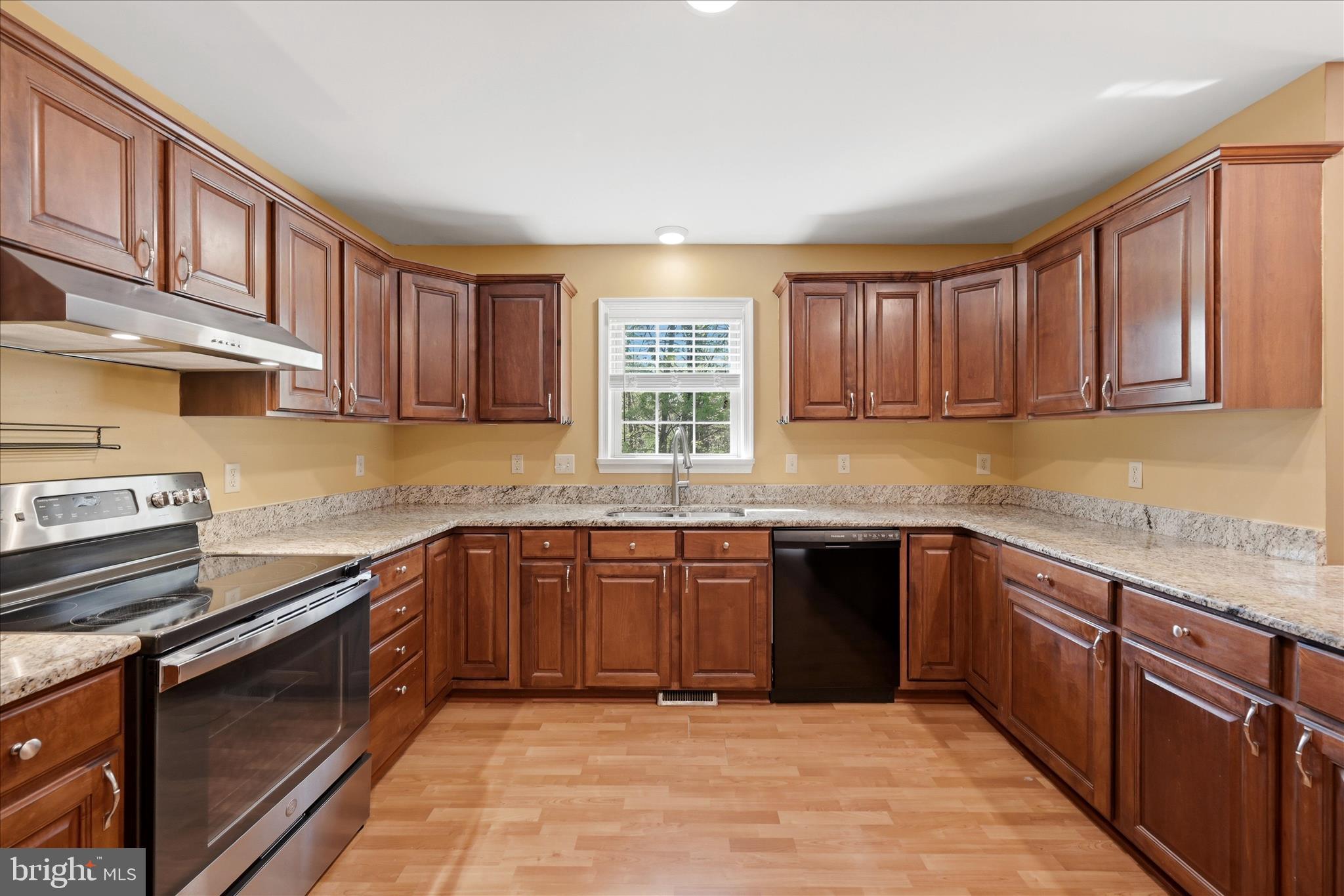 LAKE HOLIDAY ESTATES - Residential