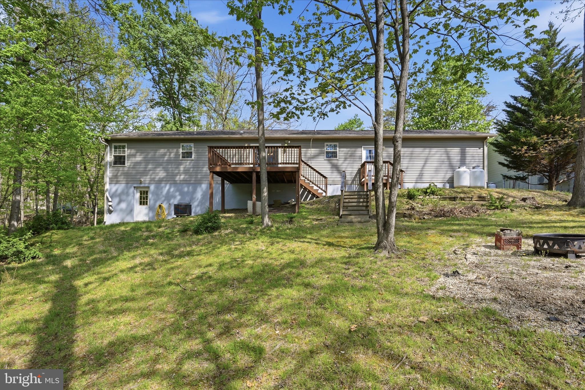 LAKE HOLIDAY ESTATES - Residential