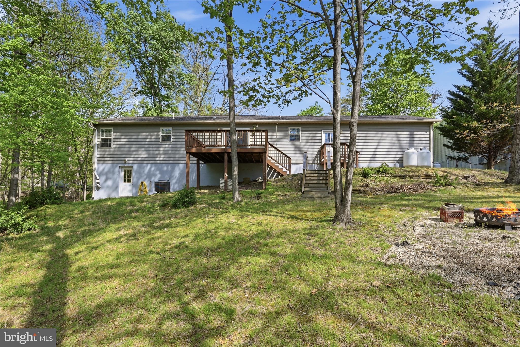 LAKE HOLIDAY ESTATES - Residential