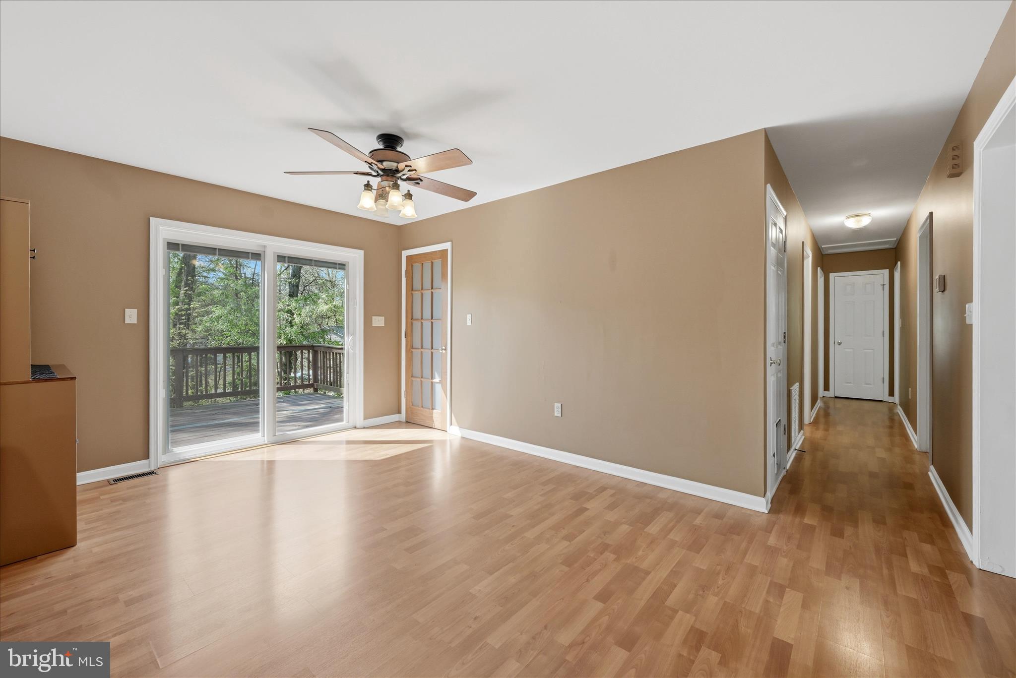 LAKE HOLIDAY ESTATES - Residential