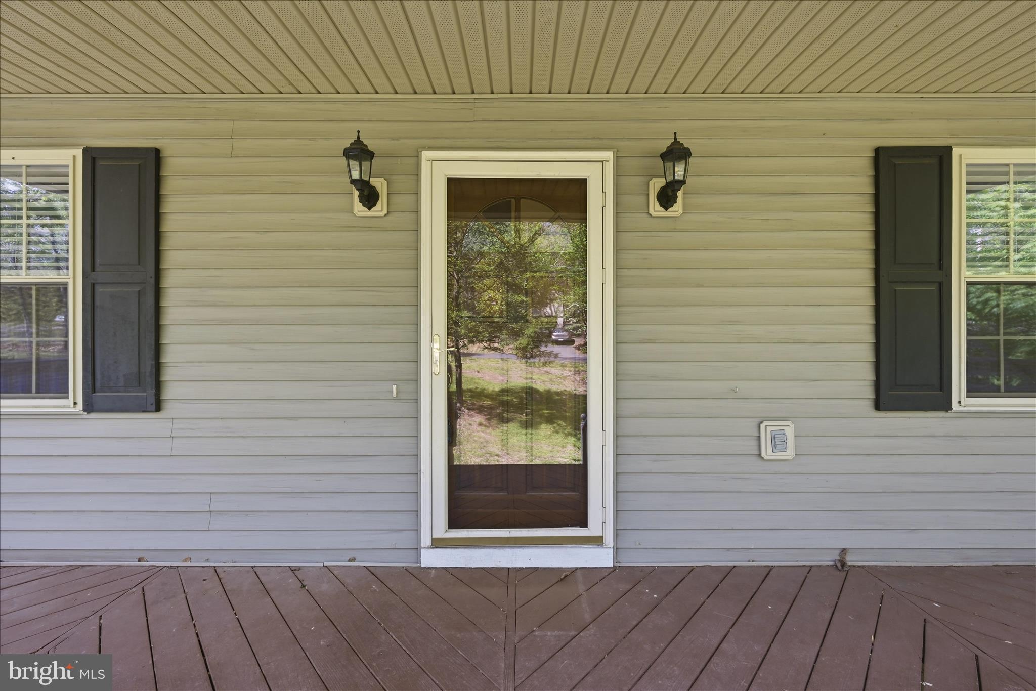 LAKE HOLIDAY ESTATES - Residential