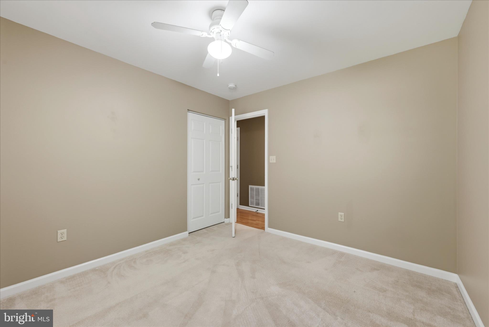 LAKE HOLIDAY ESTATES - Residential