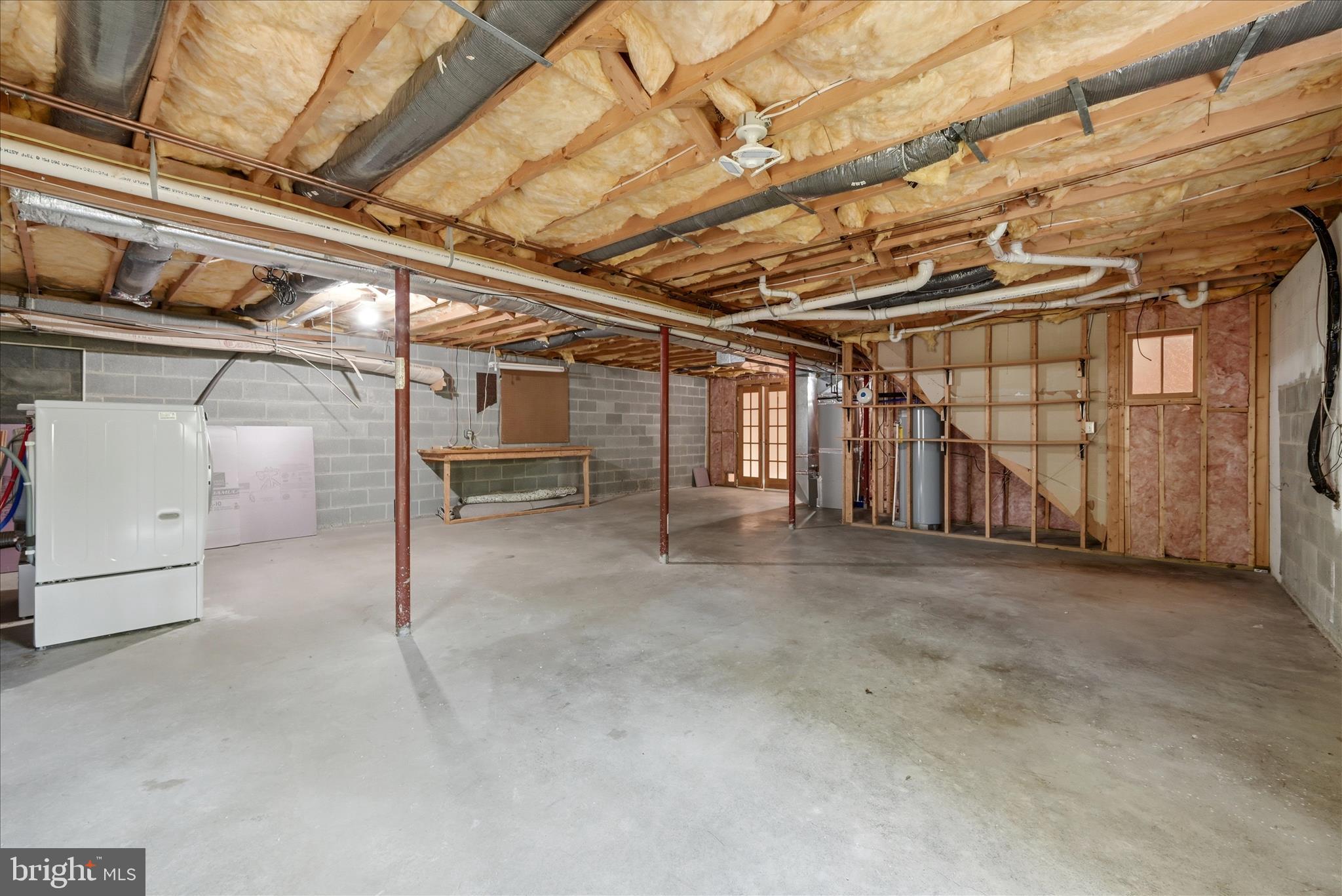 LAKE HOLIDAY ESTATES - Residential