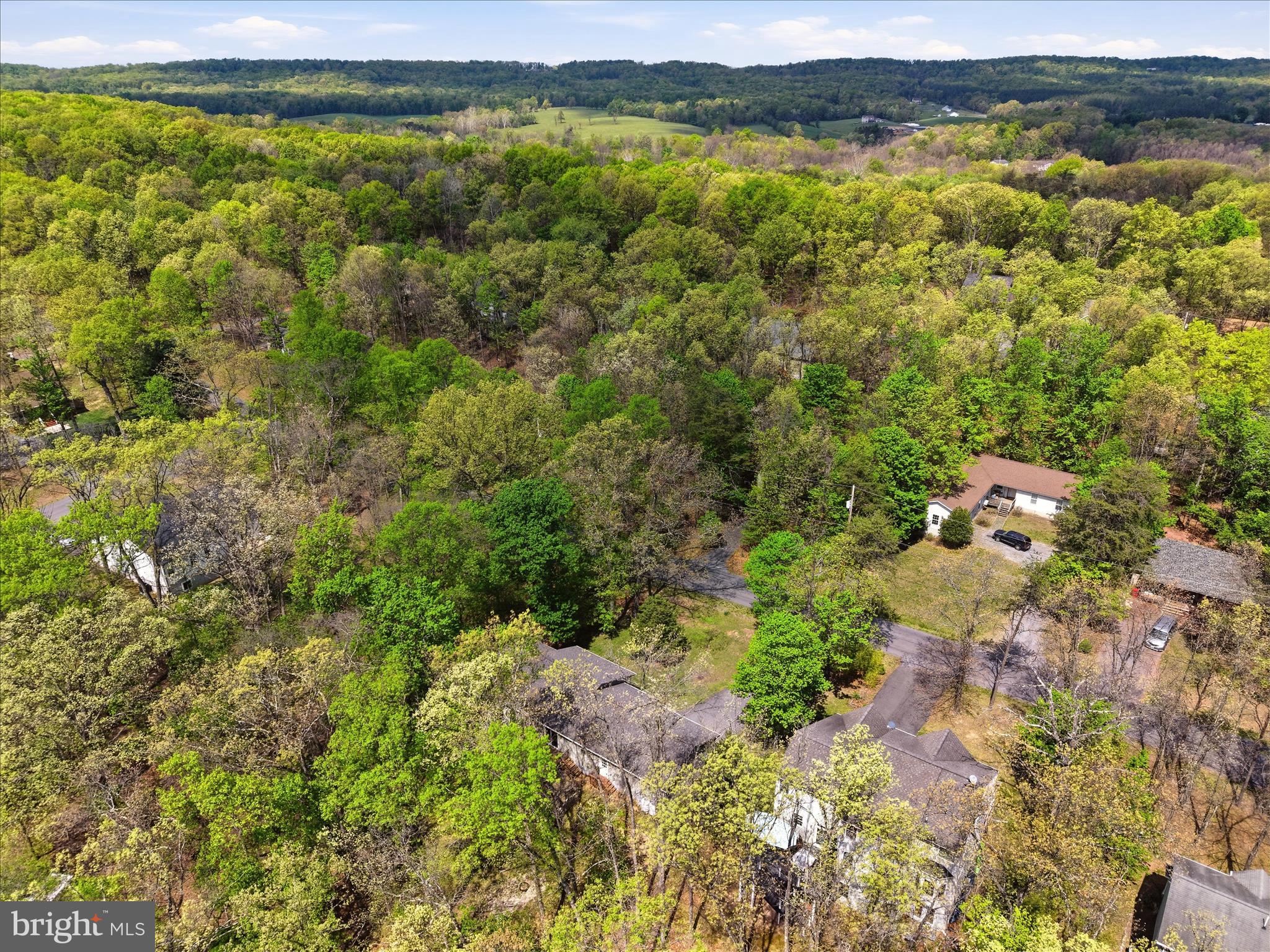 LAKE HOLIDAY ESTATES - Residential