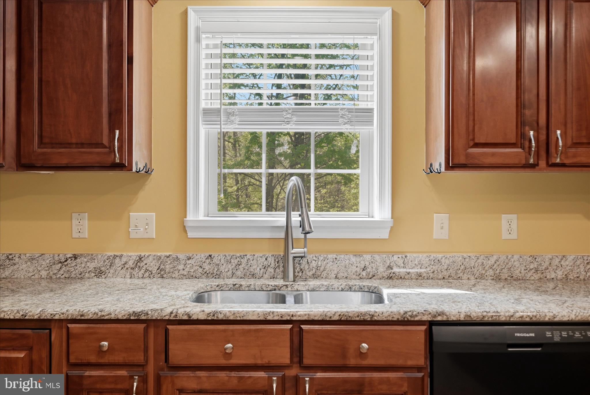 LAKE HOLIDAY ESTATES - Residential