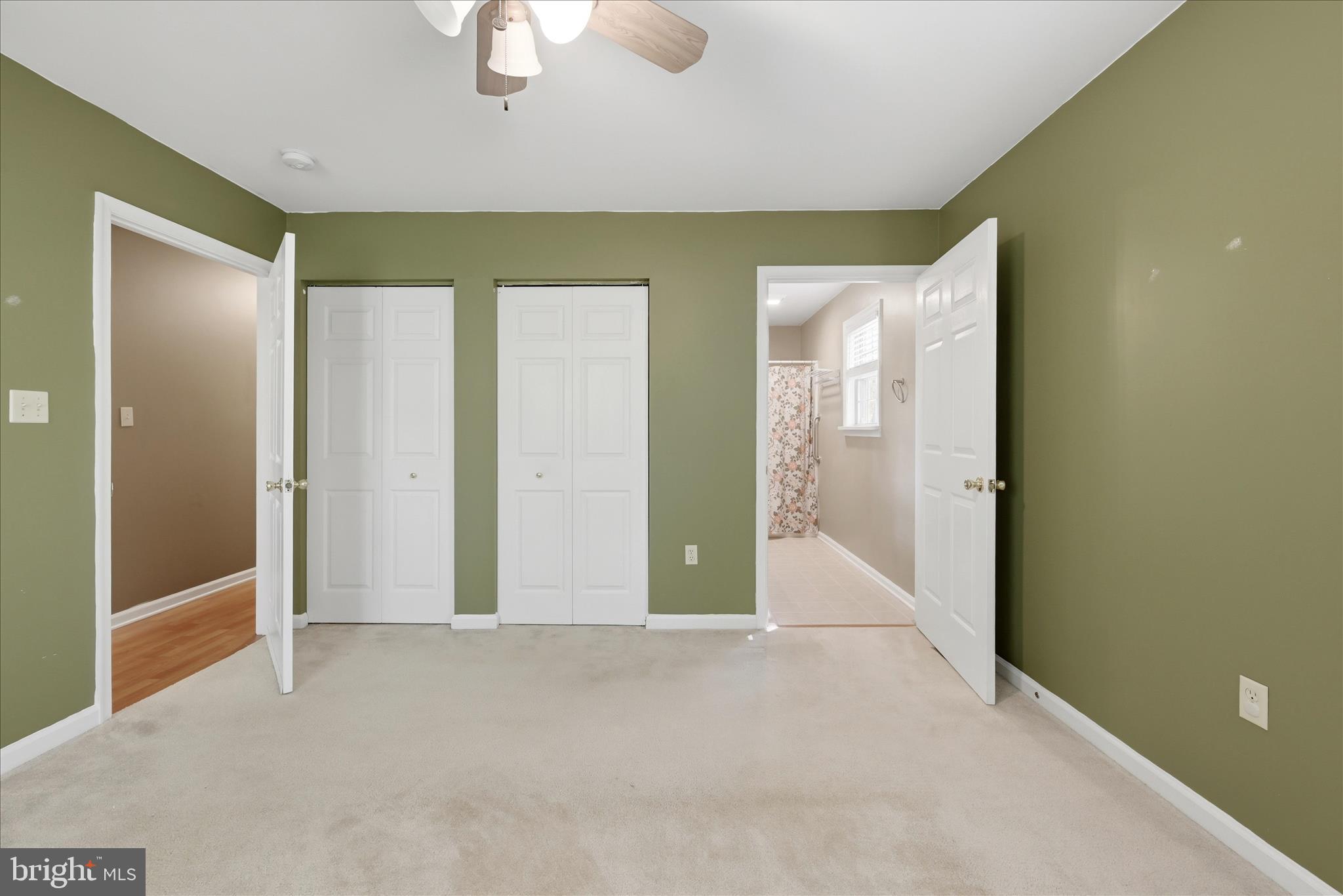 LAKE HOLIDAY ESTATES - Residential