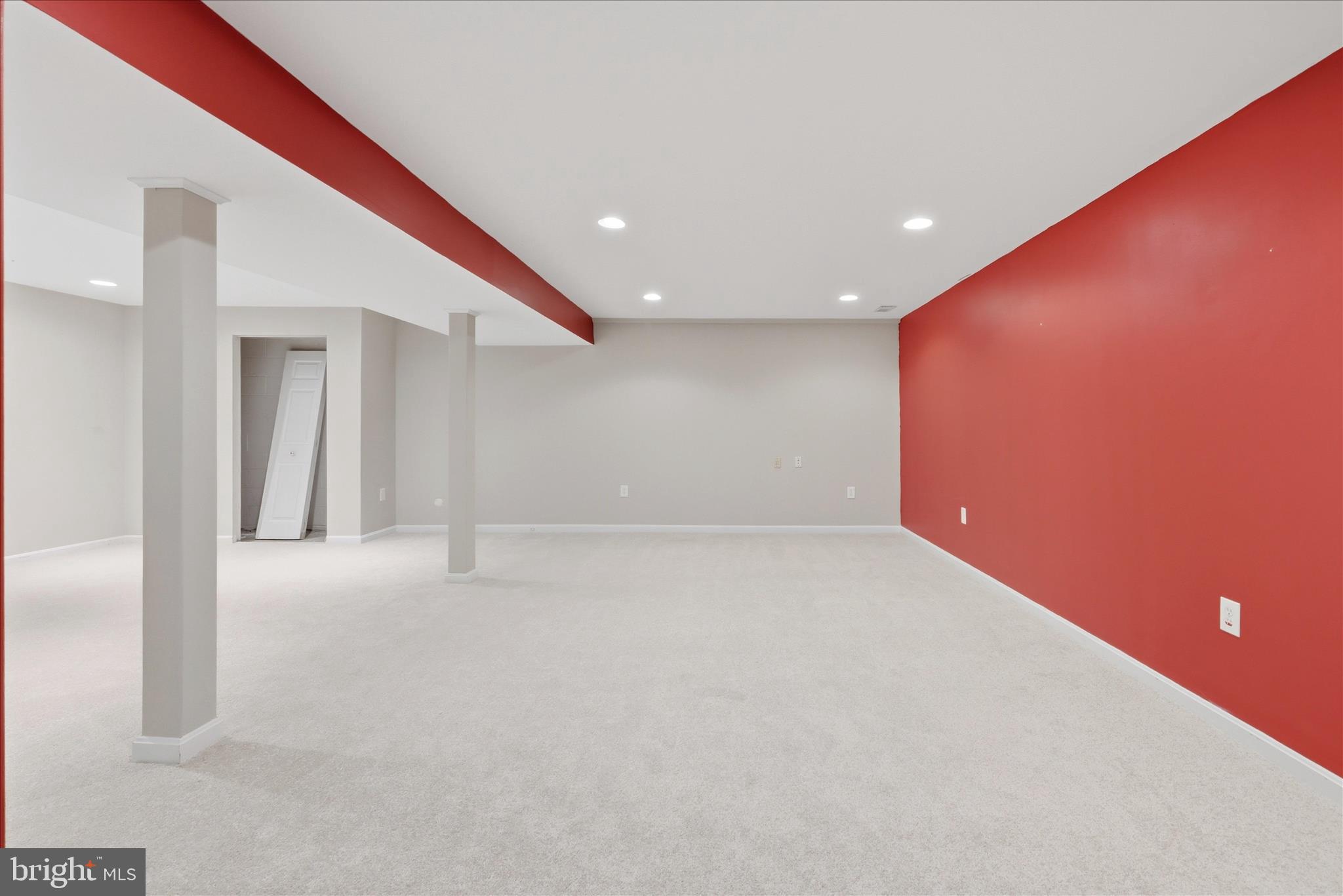 LAKE HOLIDAY ESTATES - Residential