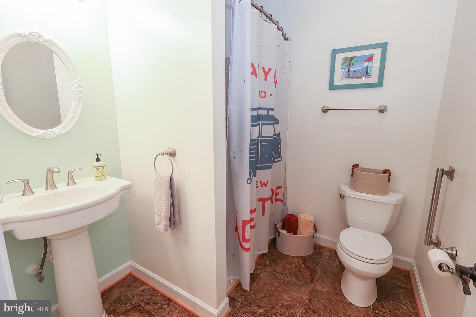 KEDGES STRAIT - Residential