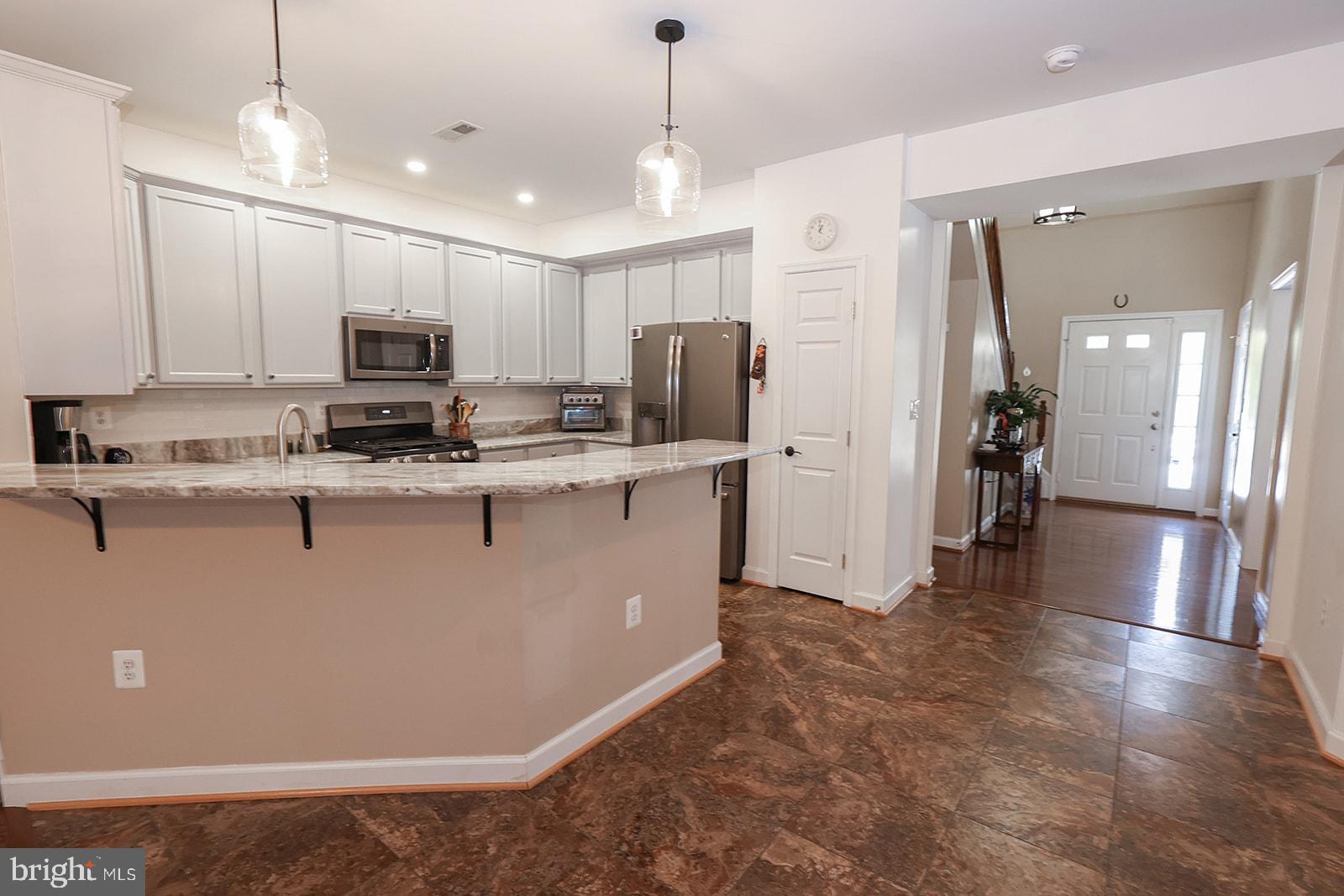 KEDGES STRAIT - Residential