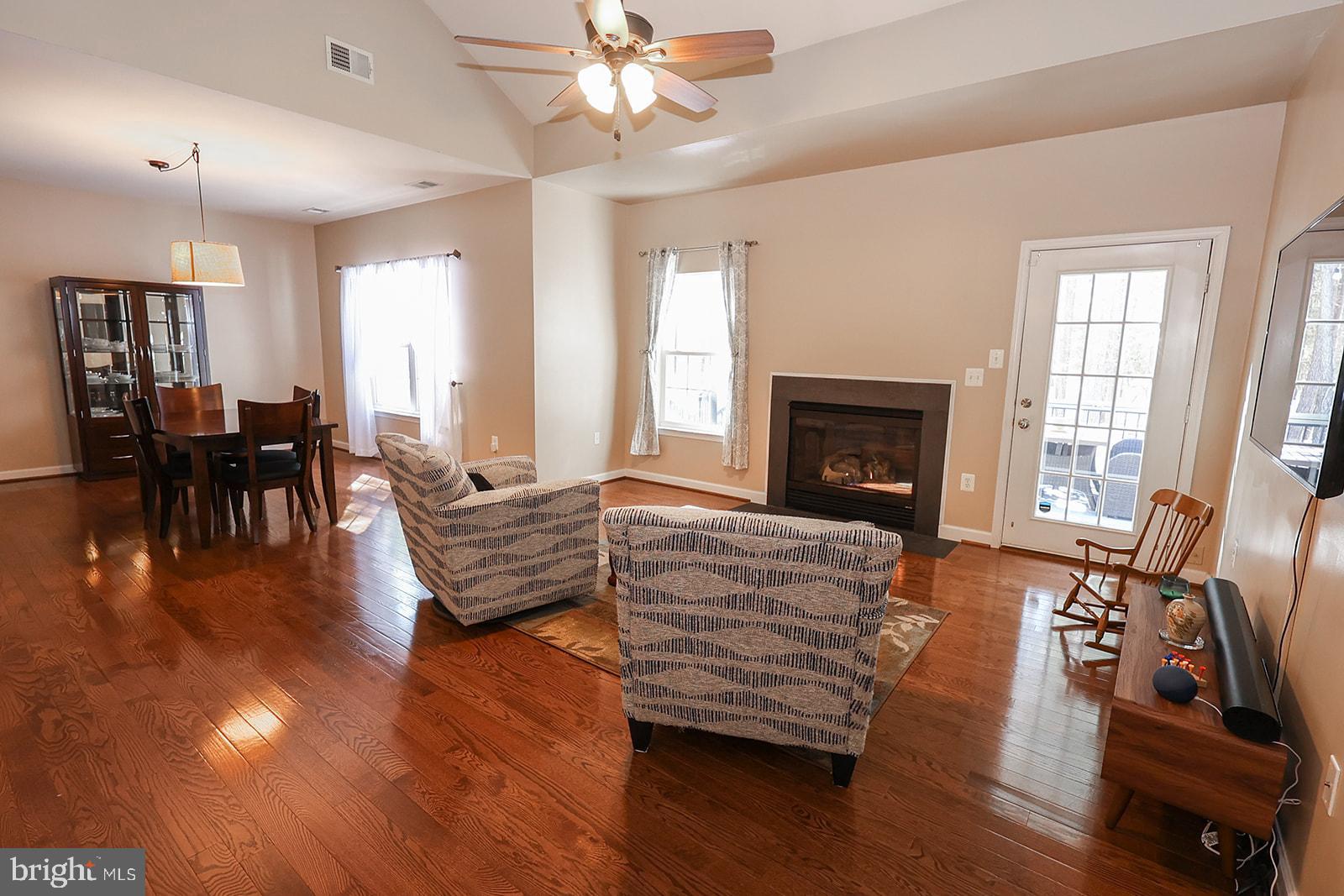 KEDGES STRAIT - Residential