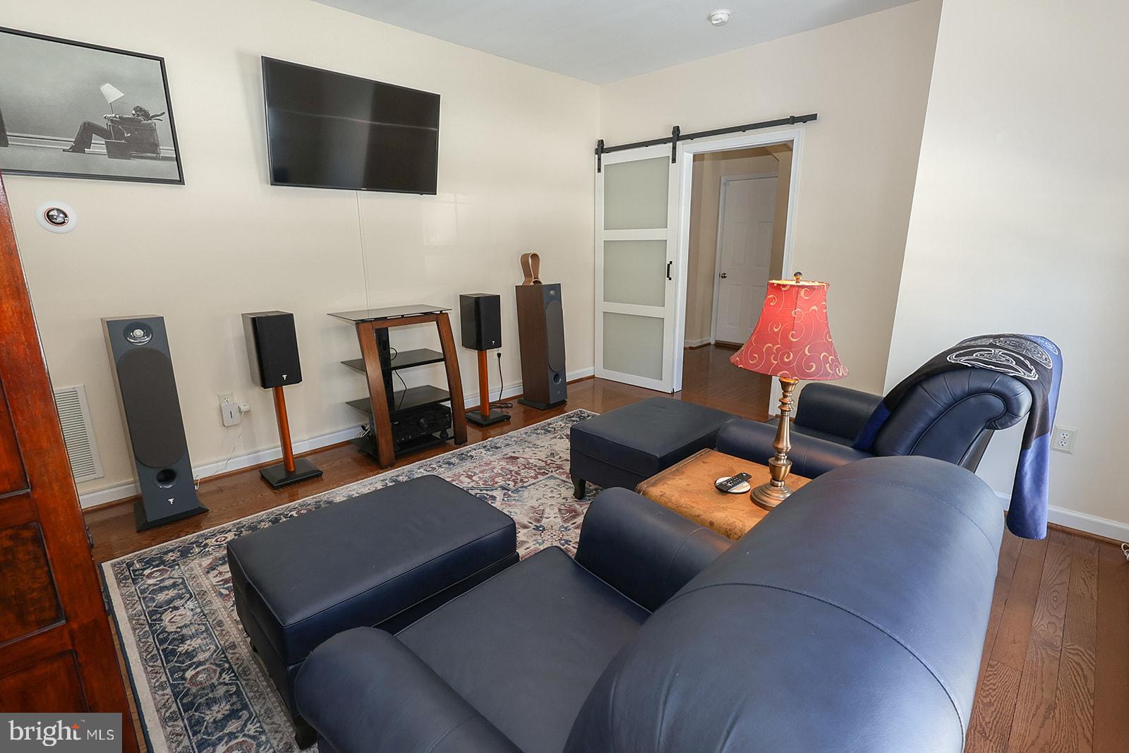 KEDGES STRAIT - Residential