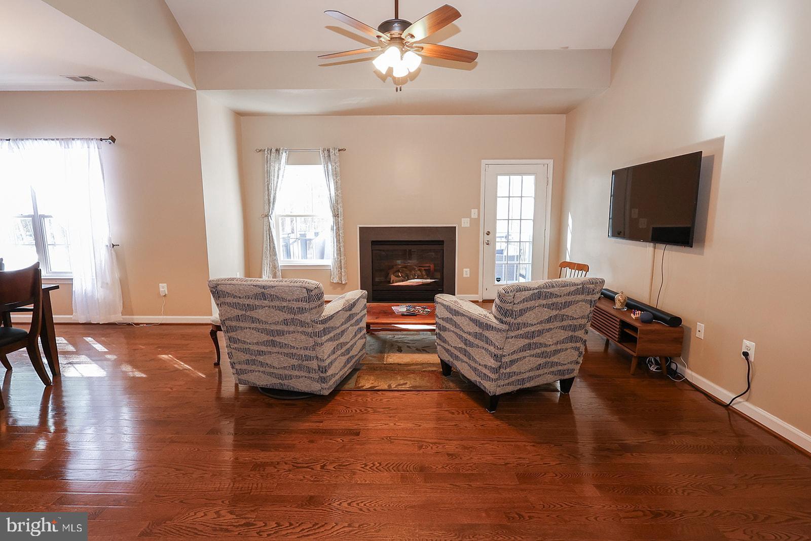 KEDGES STRAIT - Residential