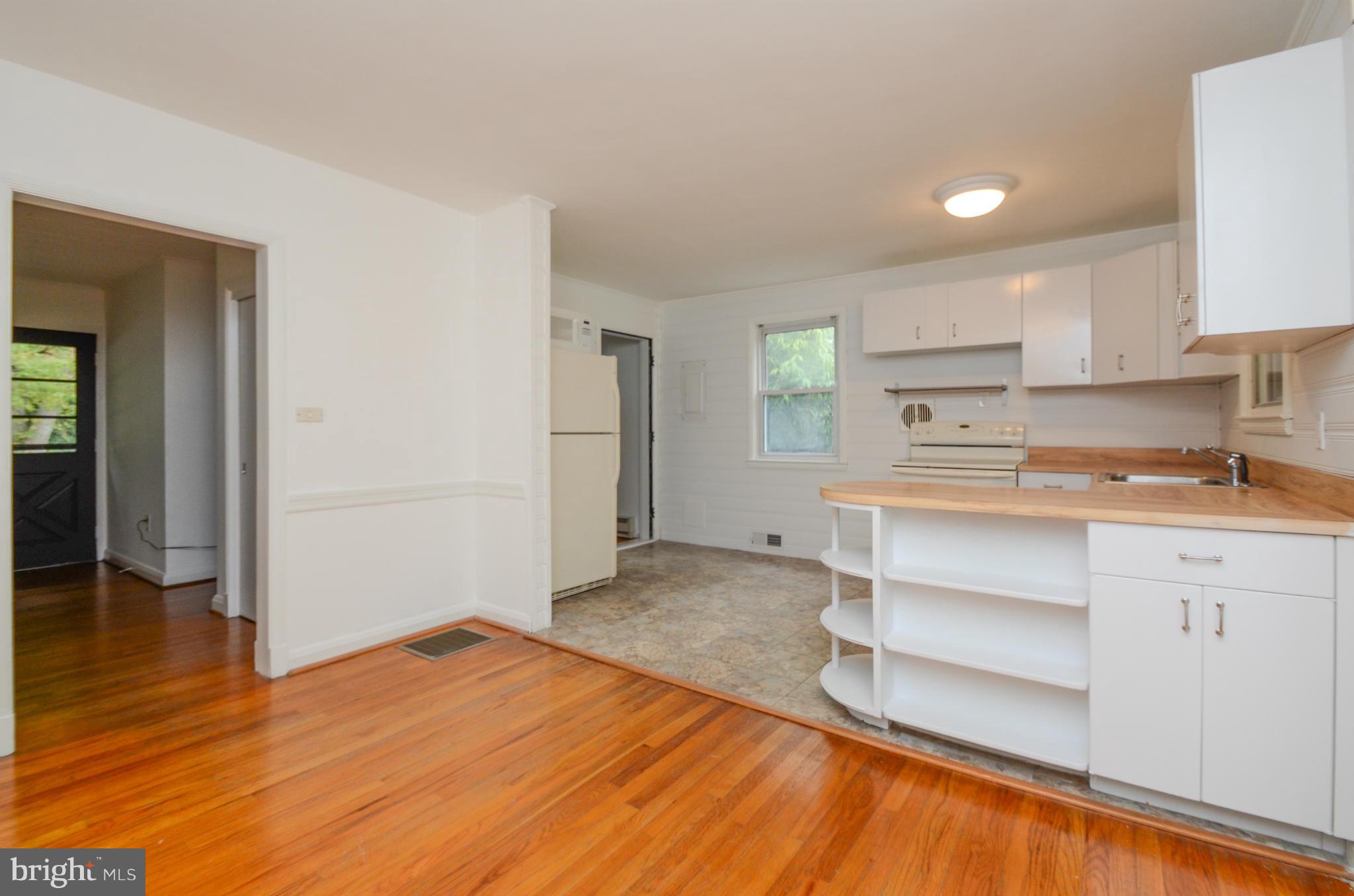 GLENDALE - Residential Lease