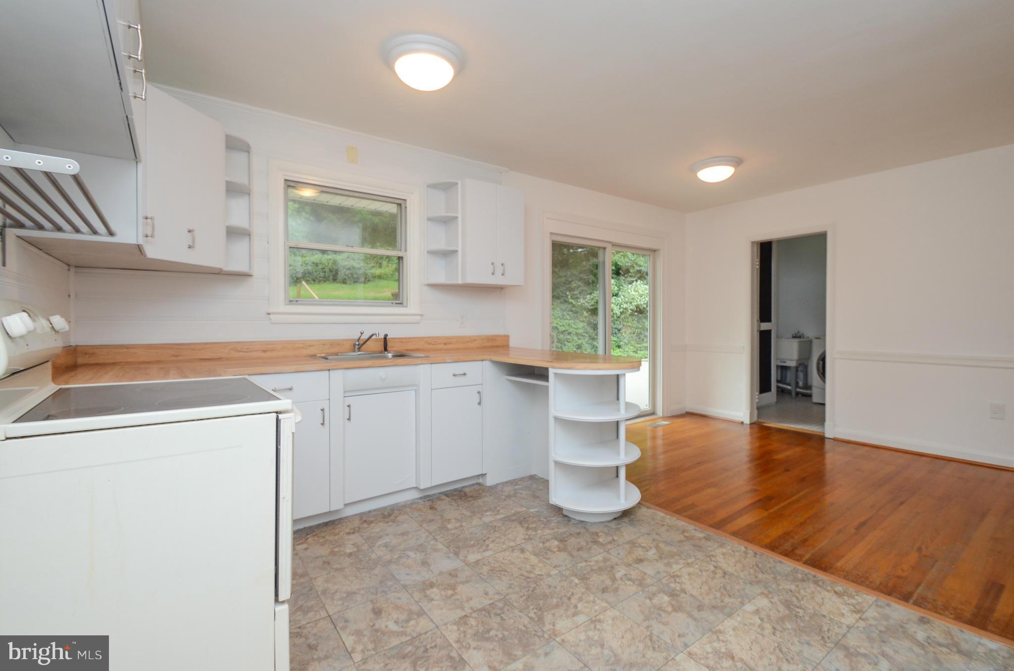 GLENDALE - Residential Lease