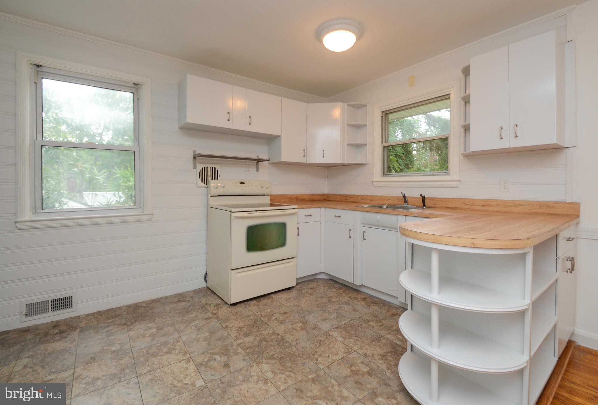 GLENDALE - Residential Lease