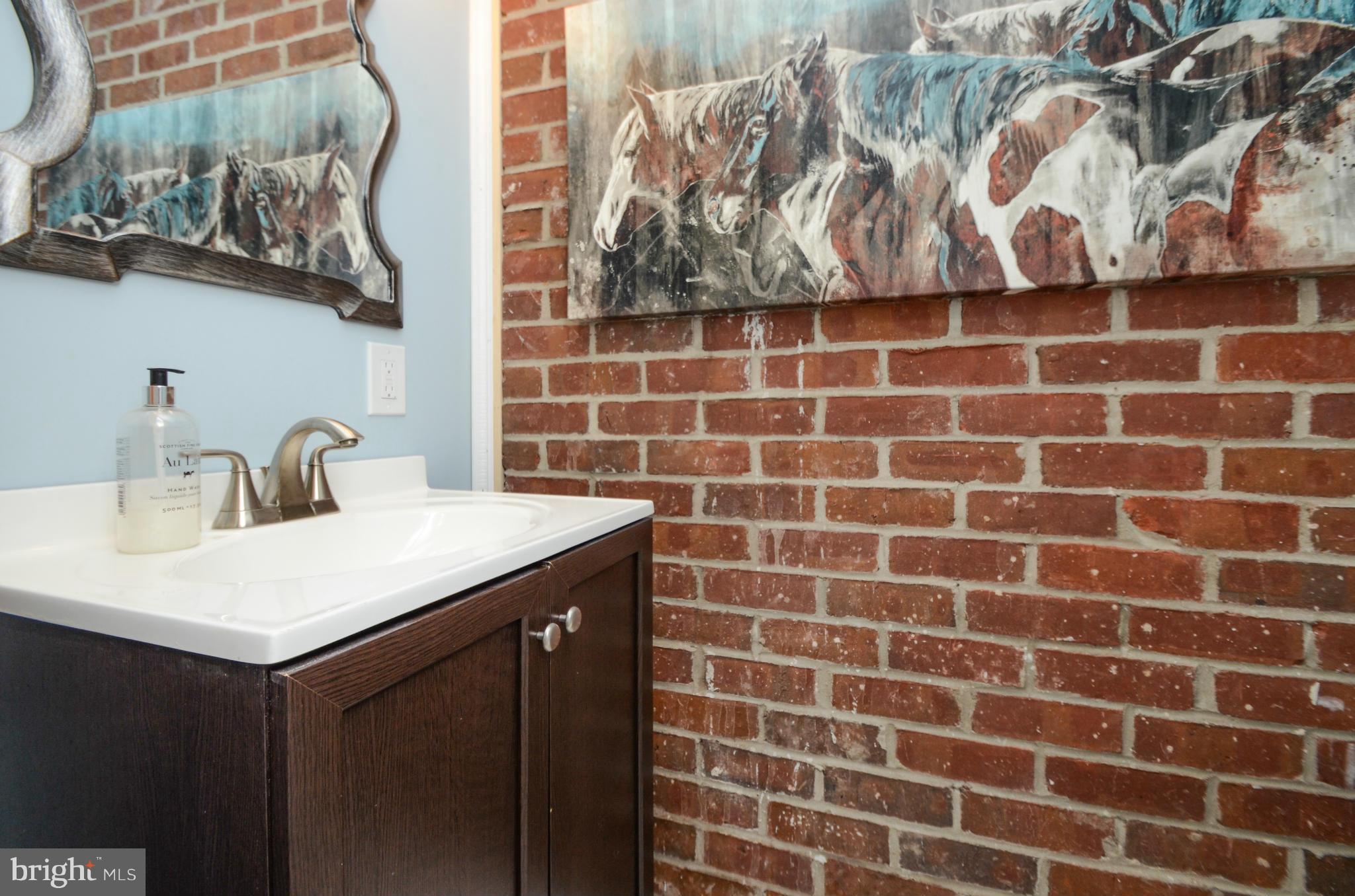 GLENDALE - Residential Lease