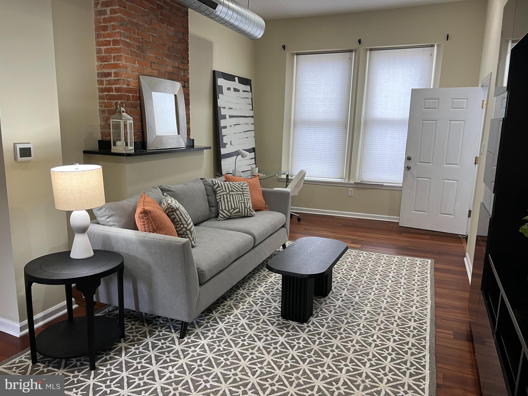 ART MUSEUM AREA - Residential
