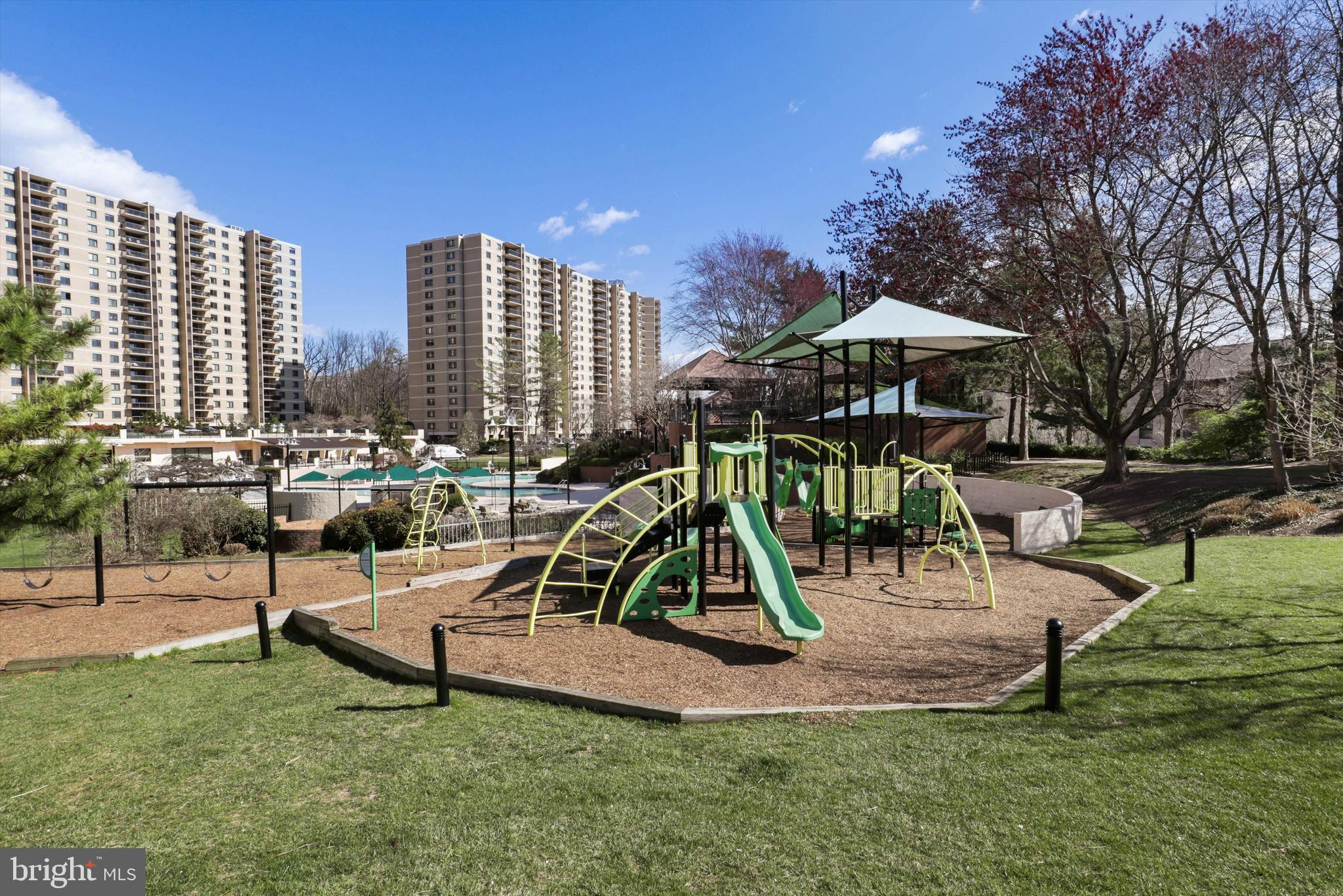 WATERGATE AT LANDMARK - Residential Lease