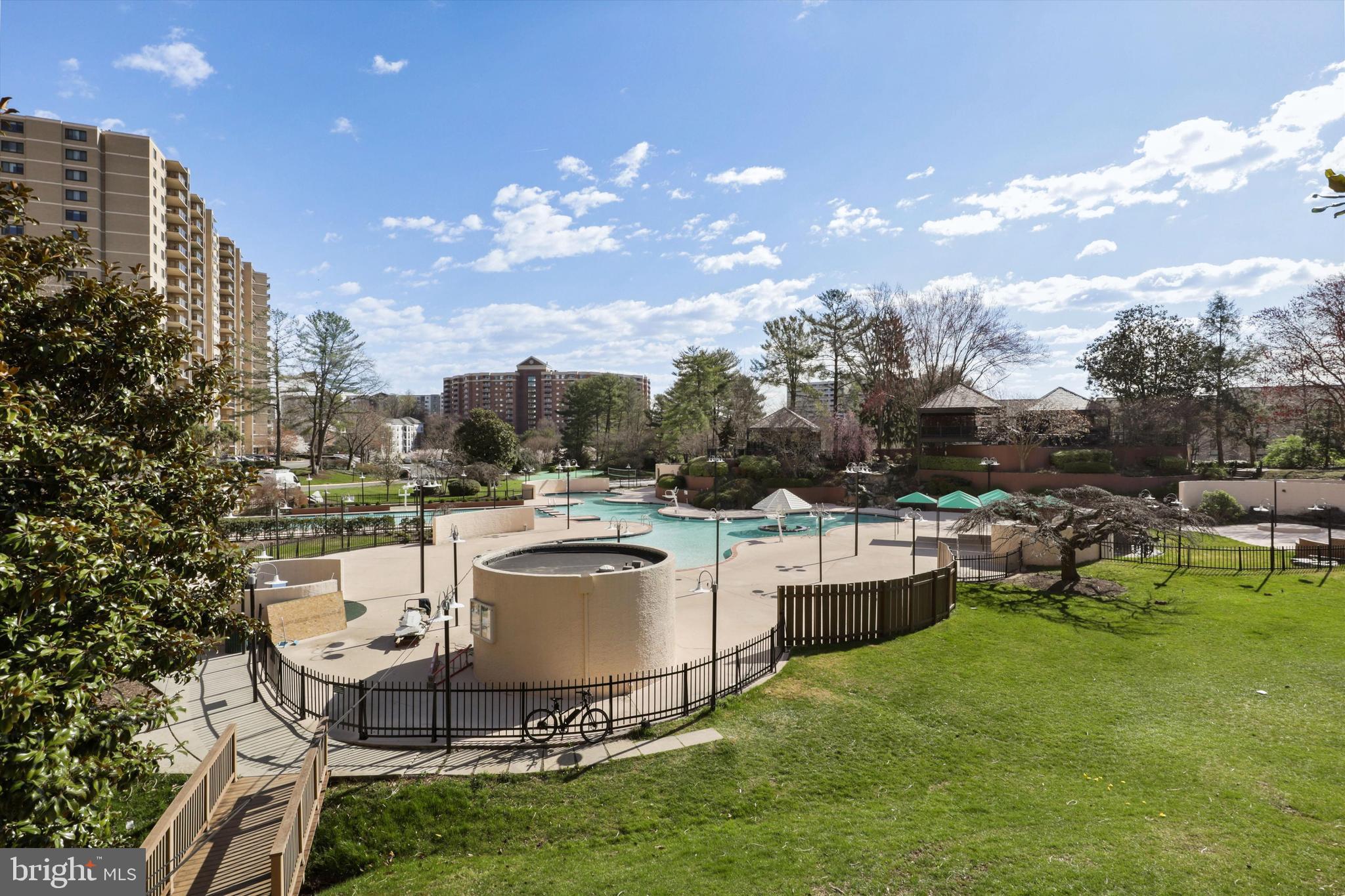 WATERGATE AT LANDMARK - Residential Lease