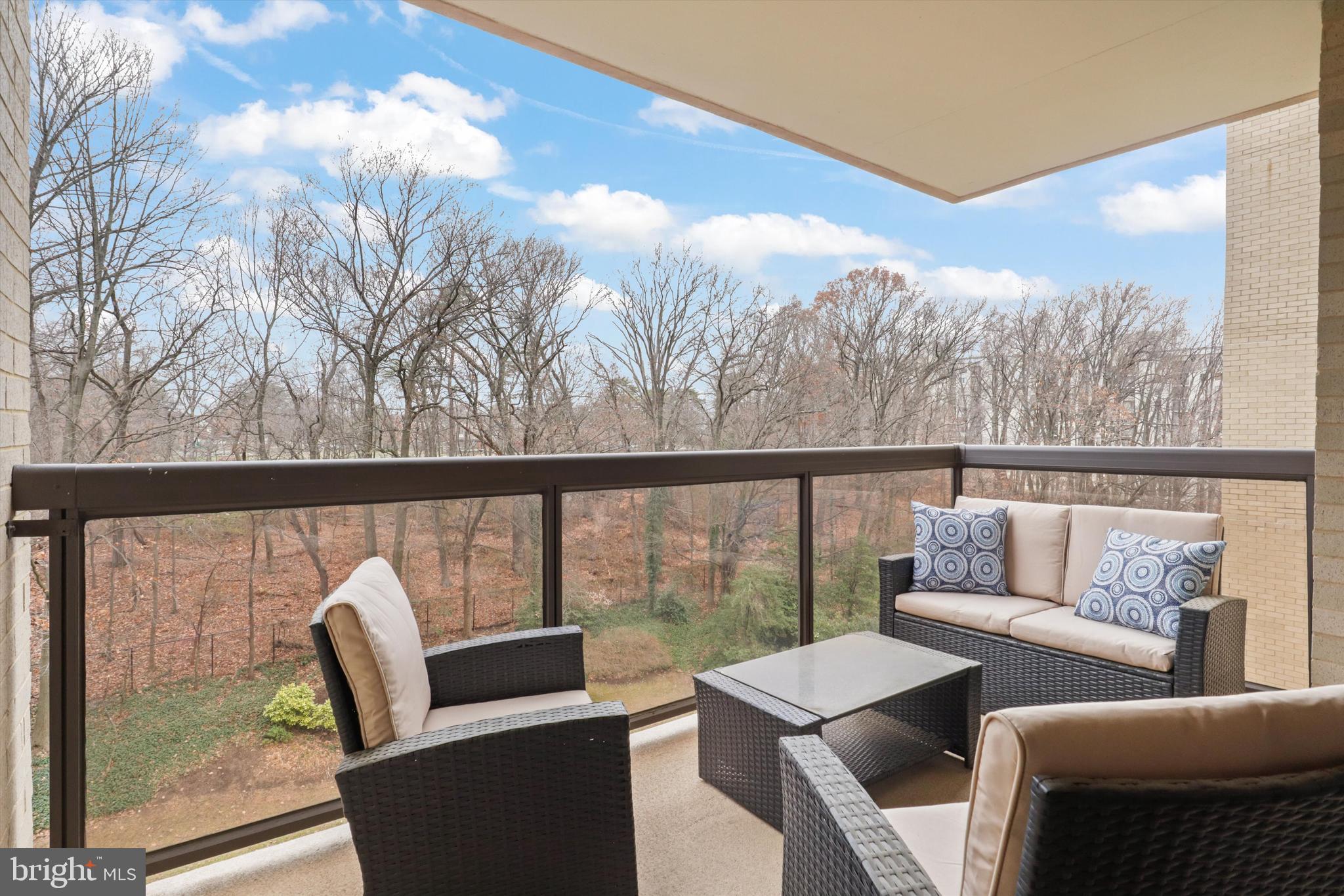 WATERGATE AT LANDMARK - Residential Lease