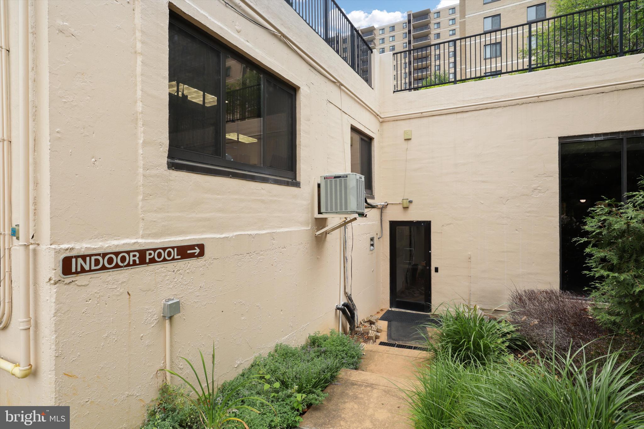 WATERGATE AT LANDMARK - Residential Lease