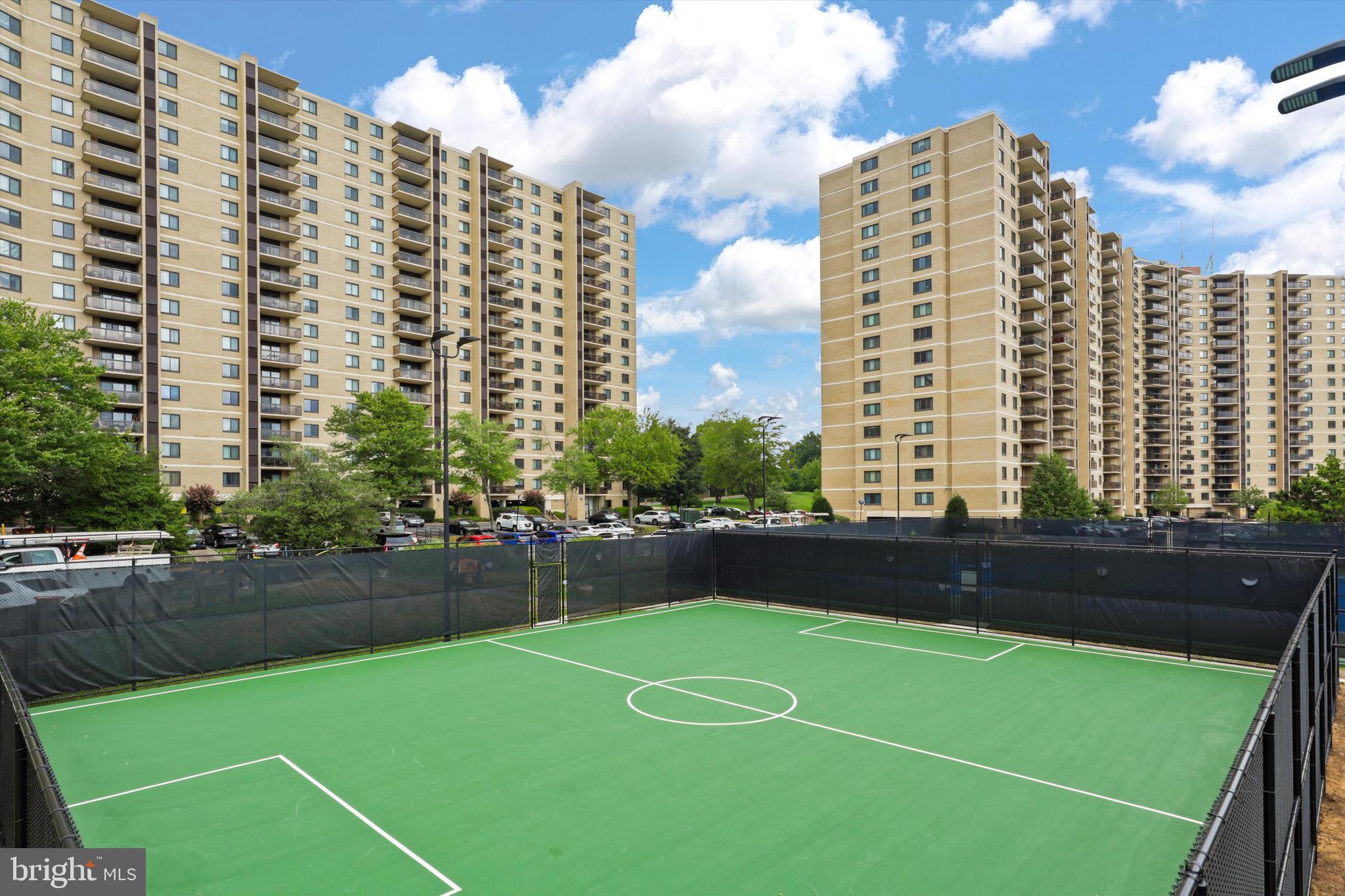 WATERGATE AT LANDMARK - Residential Lease