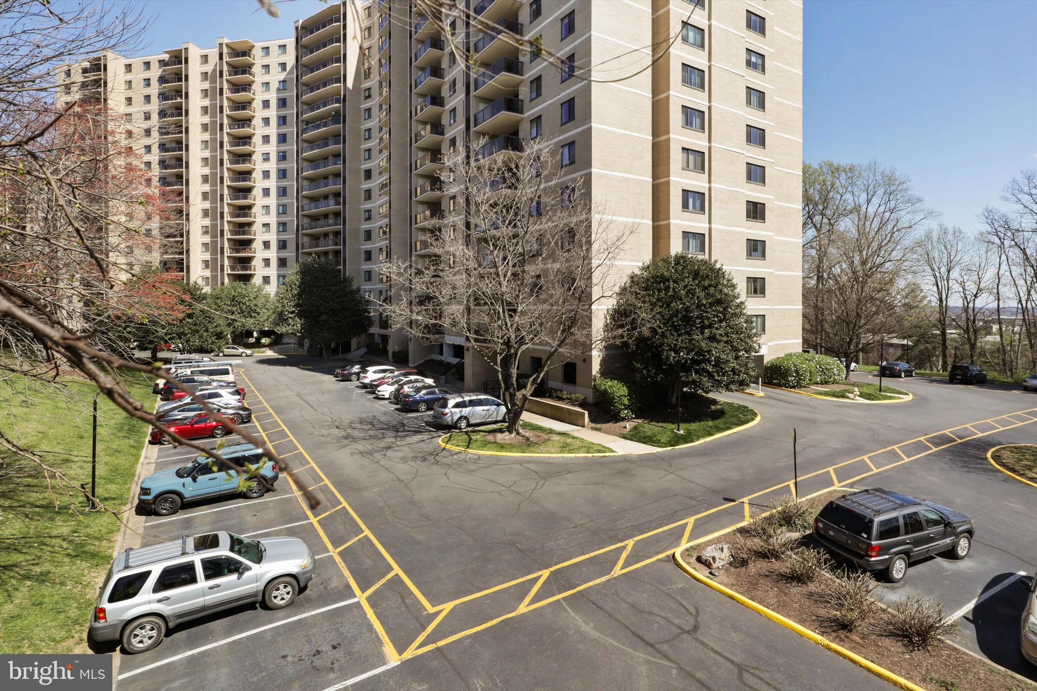 WATERGATE AT LANDMARK - Residential Lease