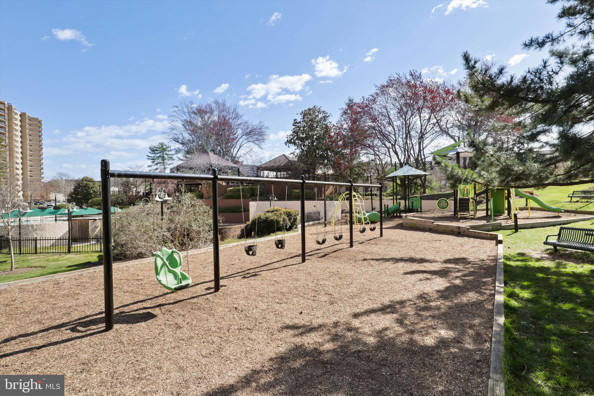 WATERGATE AT LANDMARK - Residential Lease