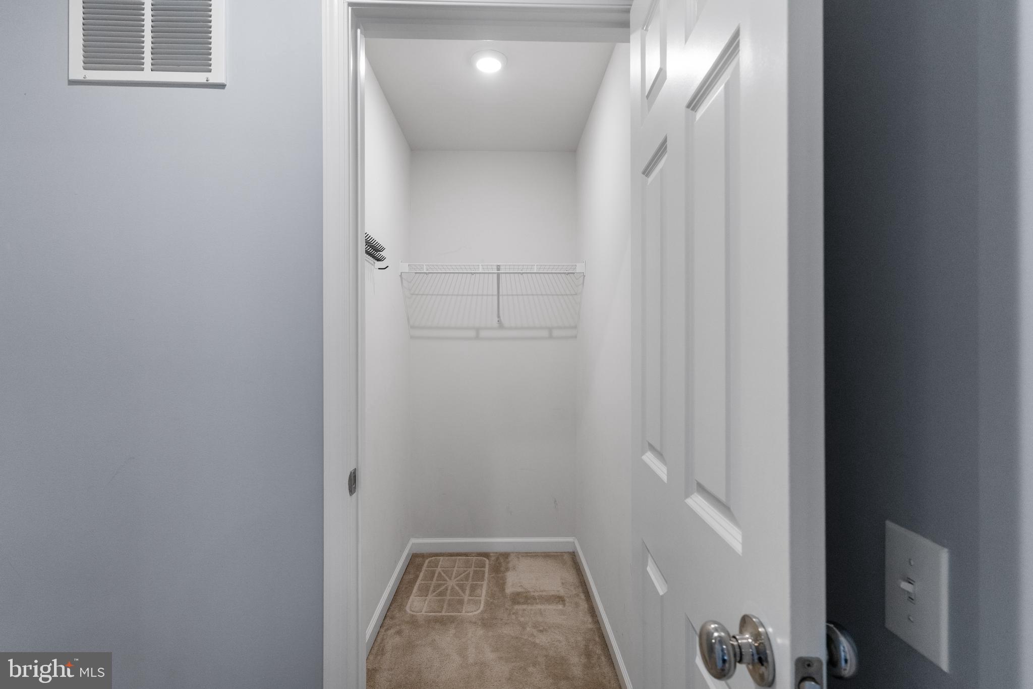 WARMINSTER VIL - Residential