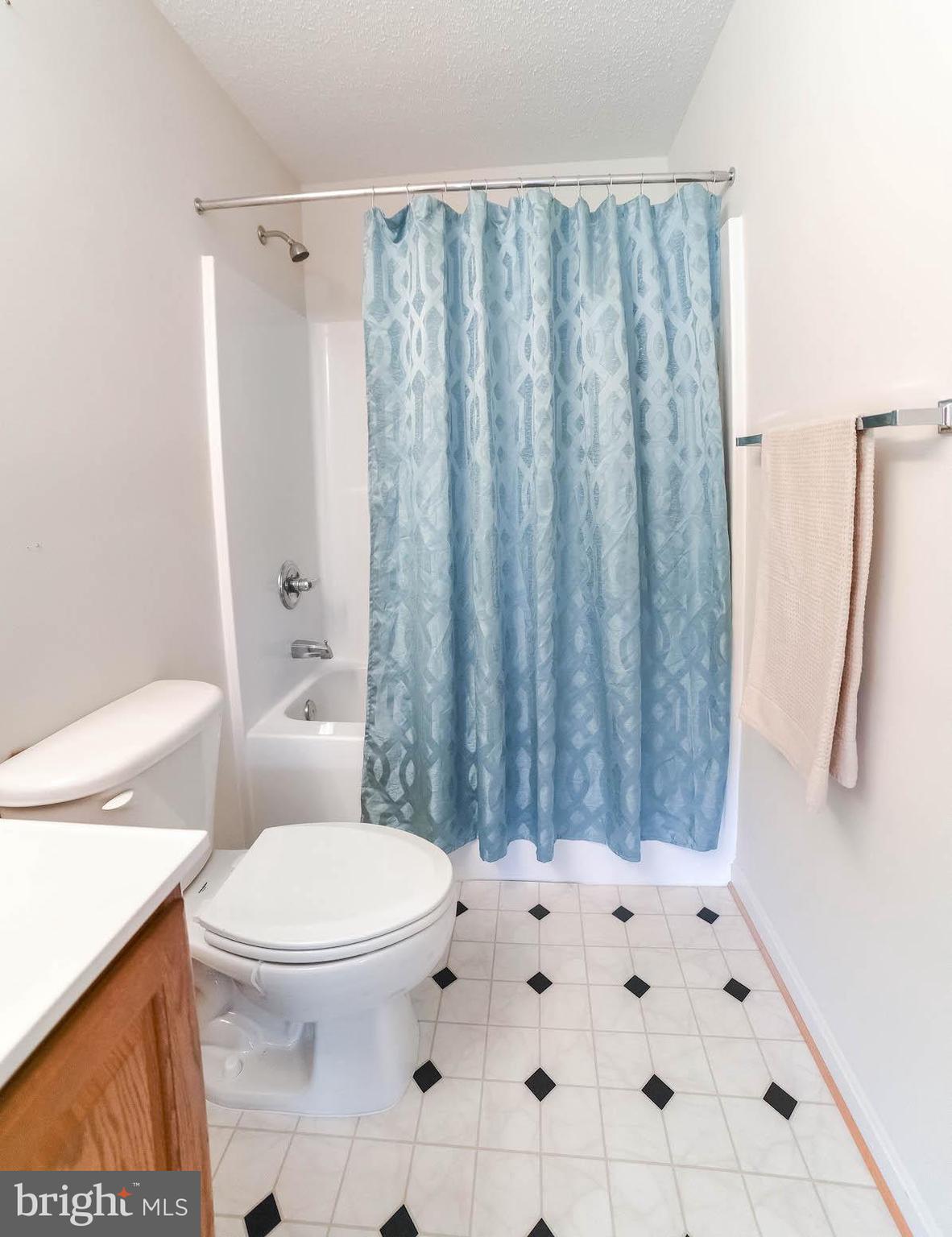 NEWTON MANOR - Residential