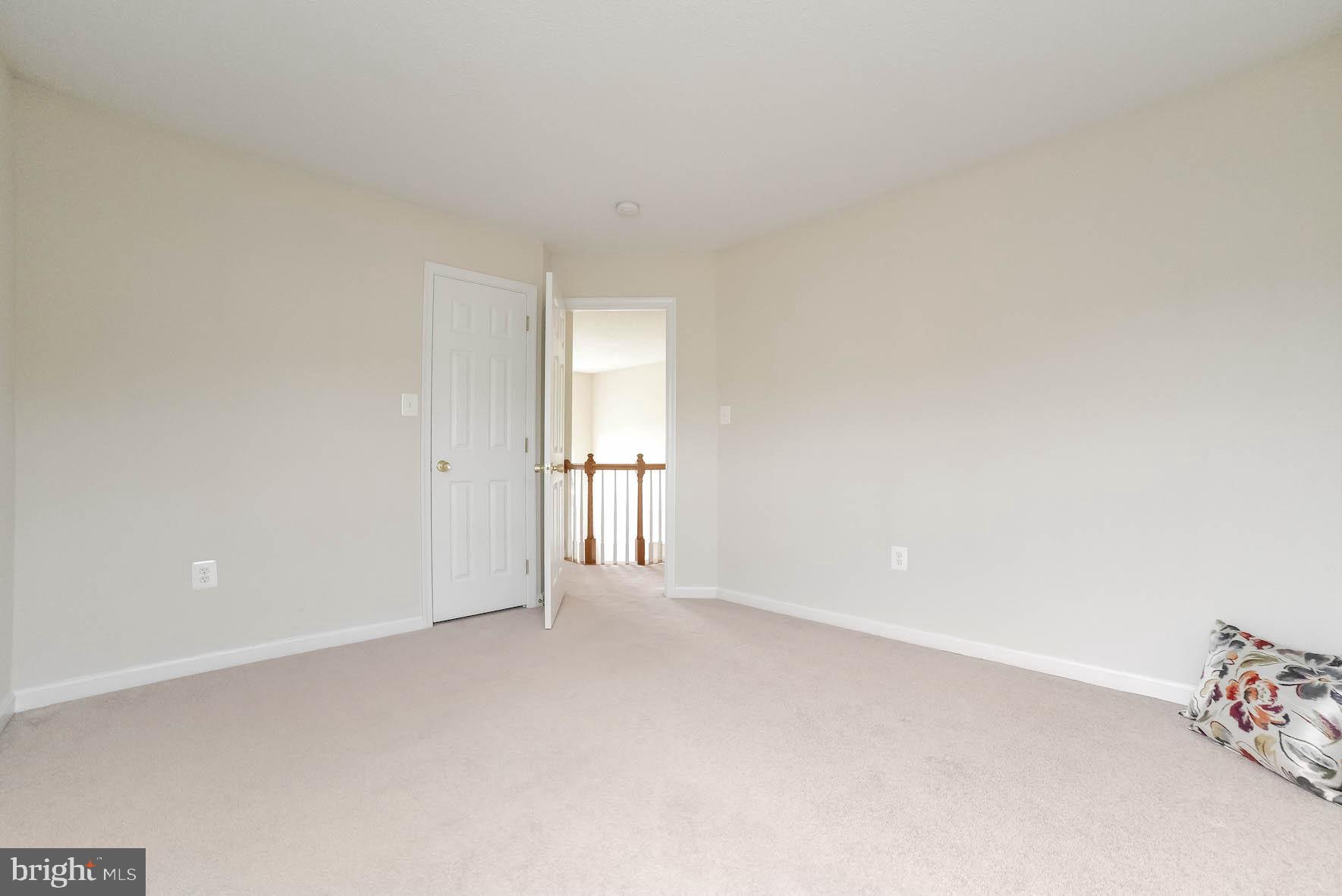 NEWTON MANOR - Residential