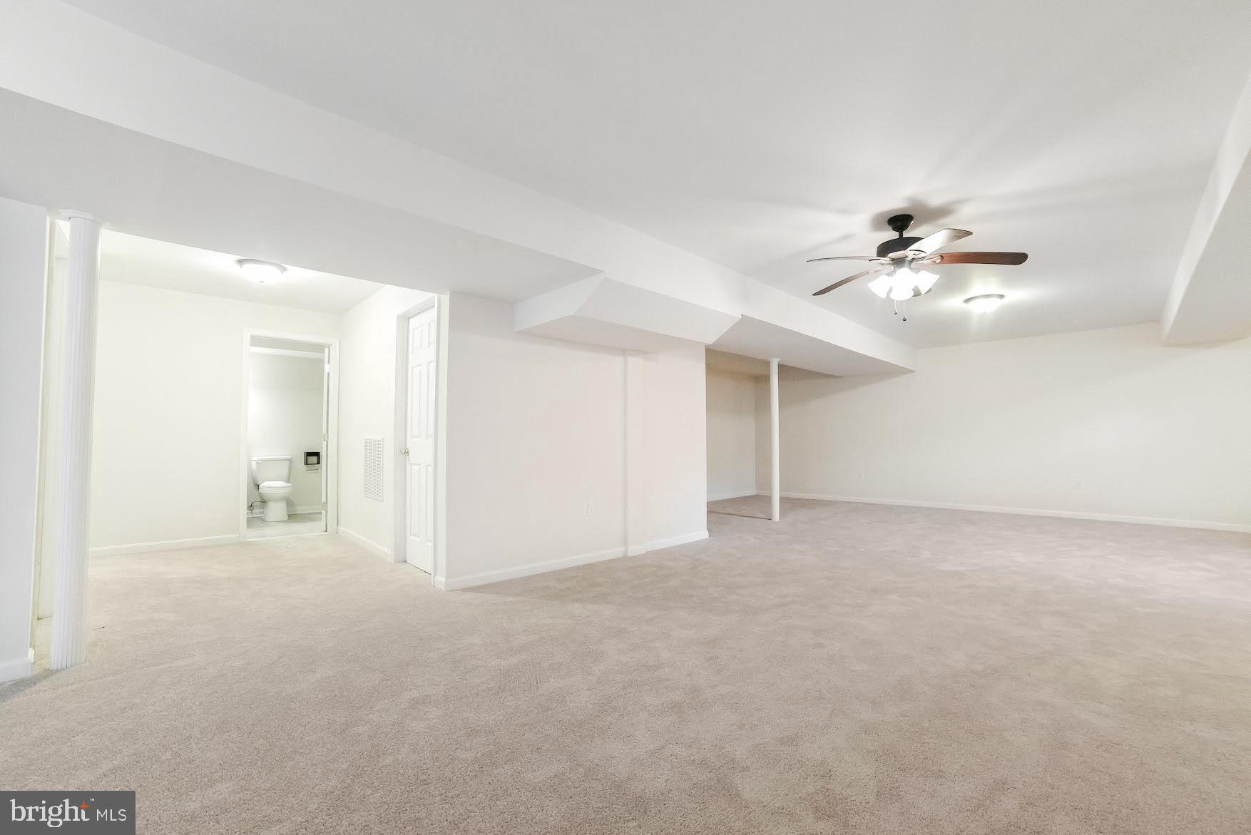 NEWTON MANOR - Residential