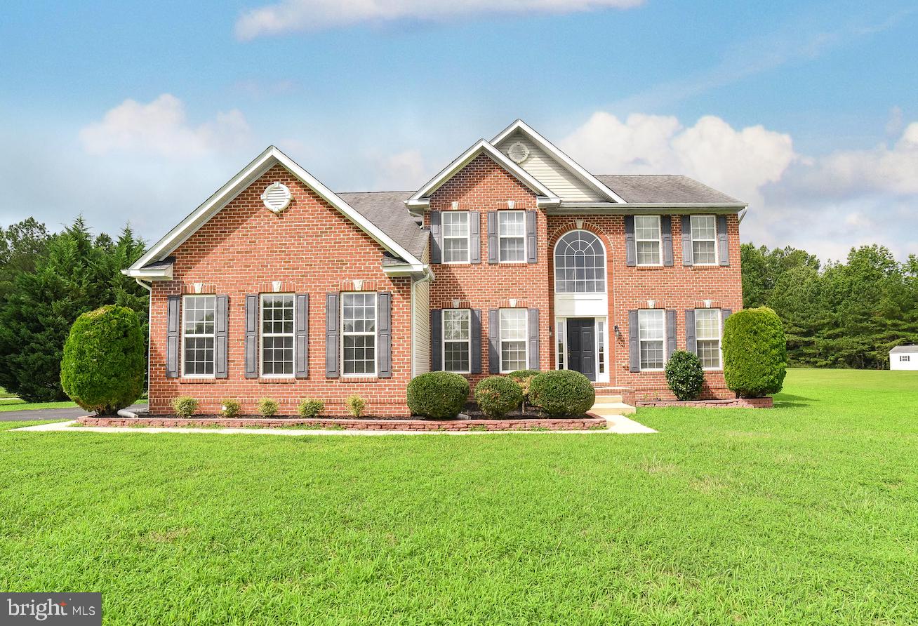 NEWTON MANOR - Residential