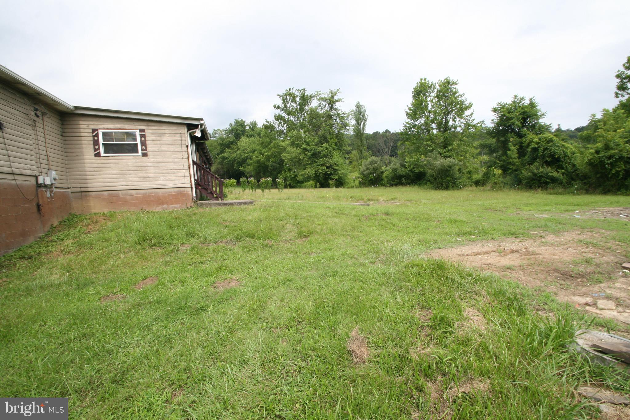 12916 HONEYSUCKLE LANE