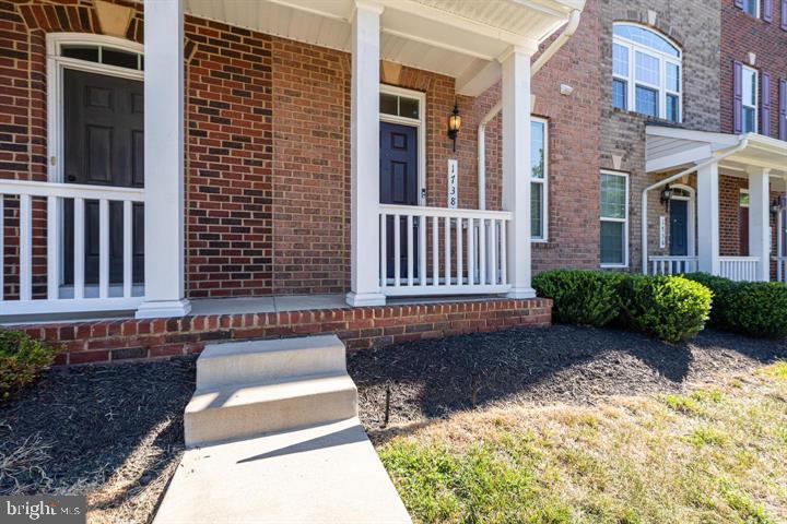 FEATHERSTONE STATION CONDOMINIUMS - Residential Lease