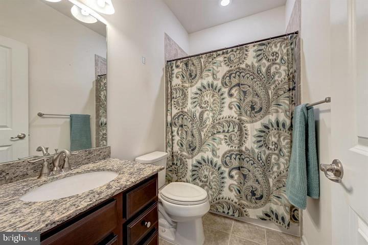 FEATHERSTONE STATION CONDOMINIUMS - Residential Lease