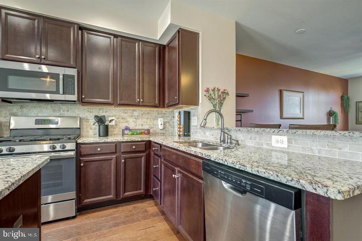 FEATHERSTONE STATION CONDOMINIUMS - Residential Lease