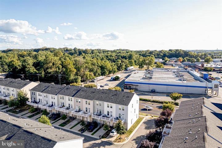 FEATHERSTONE STATION CONDOMINIUMS - Residential Lease