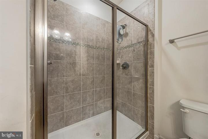 FEATHERSTONE STATION CONDOMINIUMS - Residential Lease