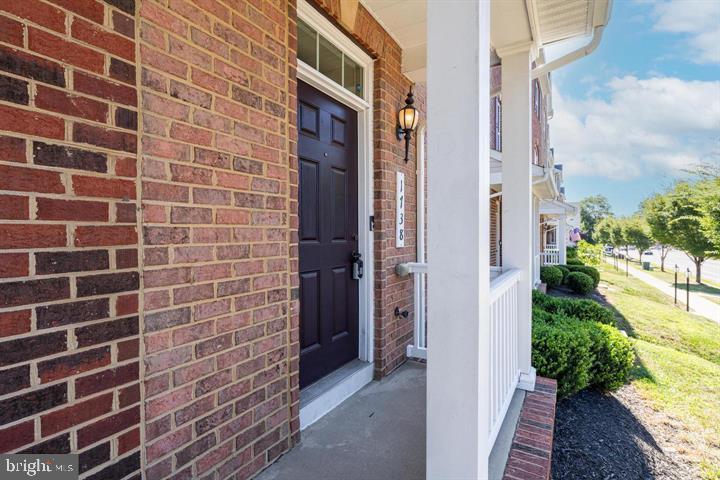 FEATHERSTONE STATION CONDOMINIUMS - Residential Lease