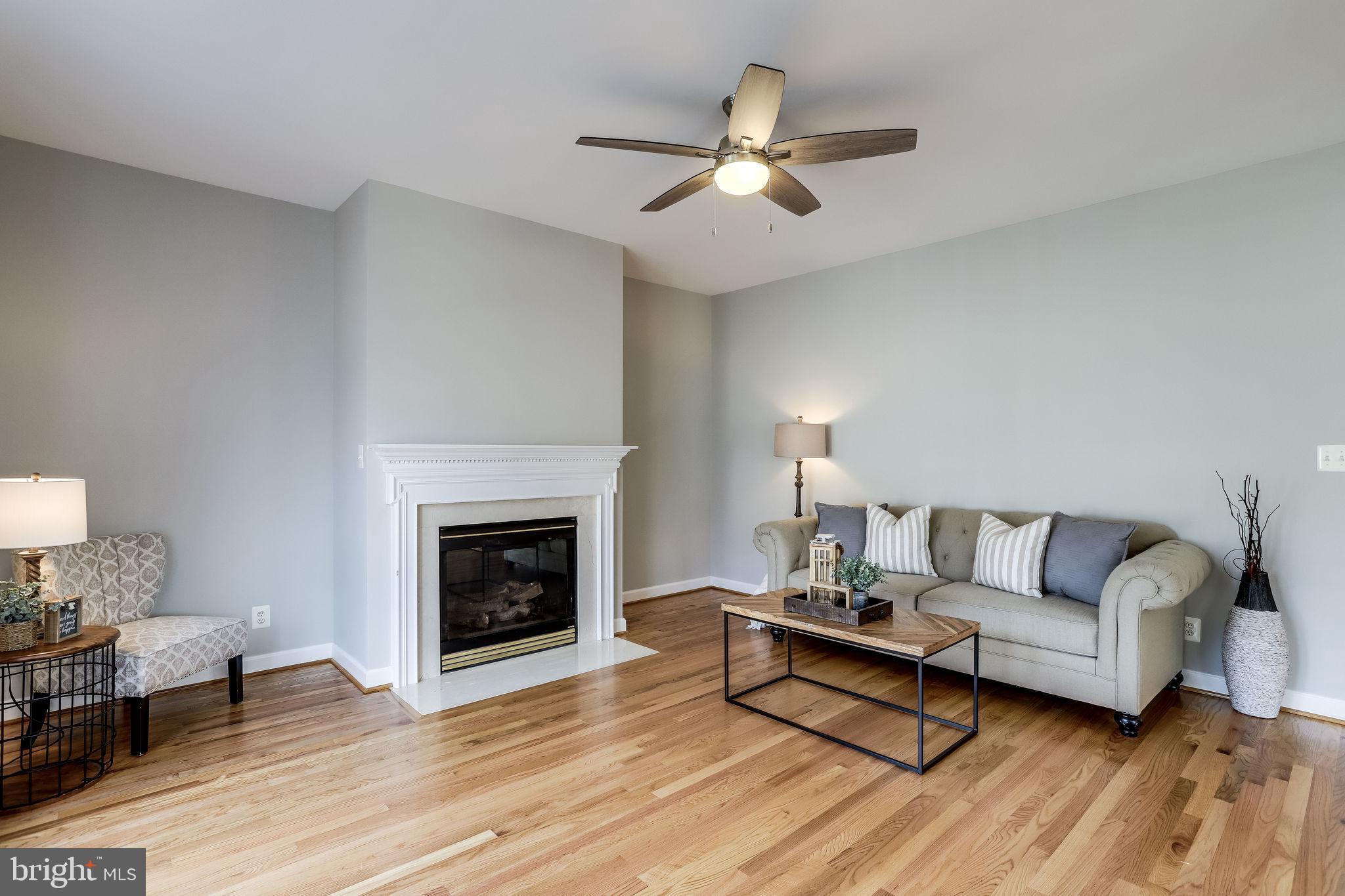 JOHNSONS HILL - Residential