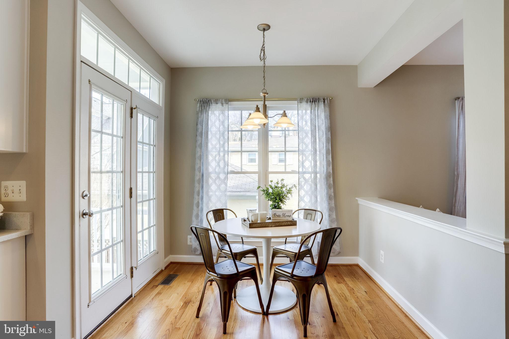 JOHNSONS HILL - Residential