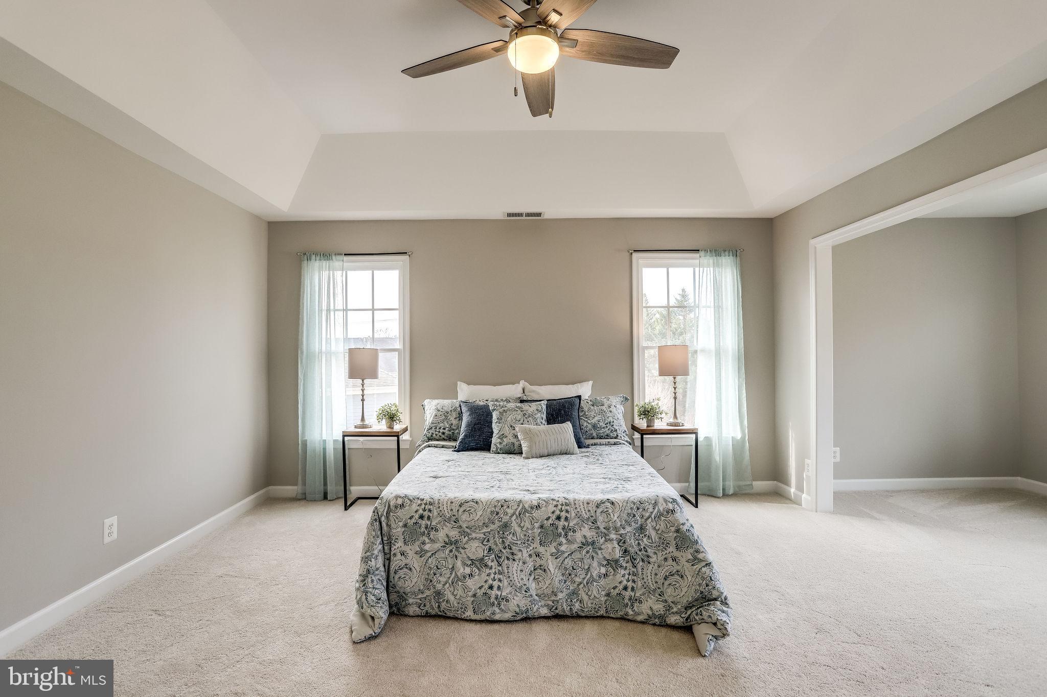 JOHNSONS HILL - Residential