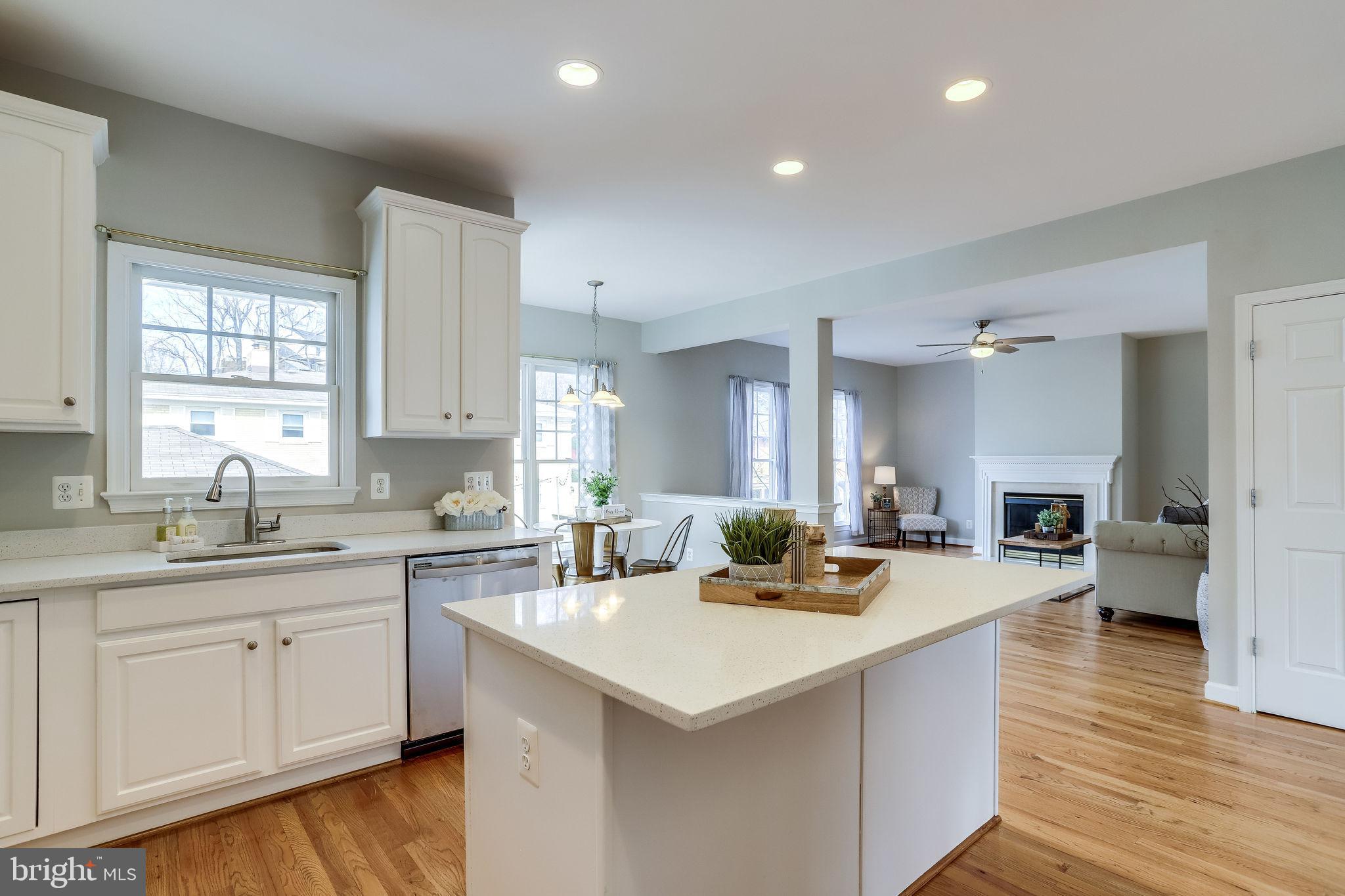 JOHNSONS HILL - Residential