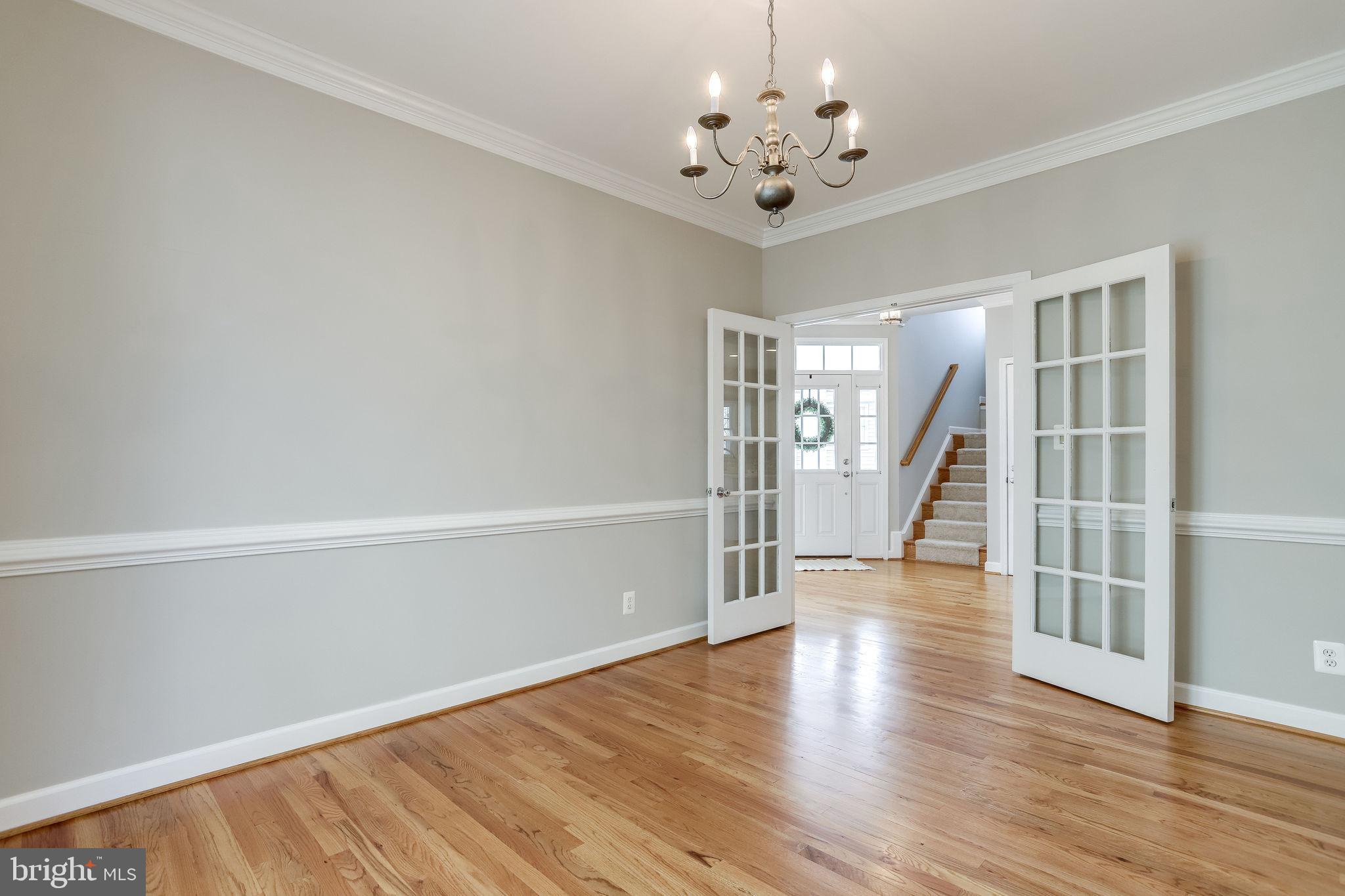 JOHNSONS HILL - Residential