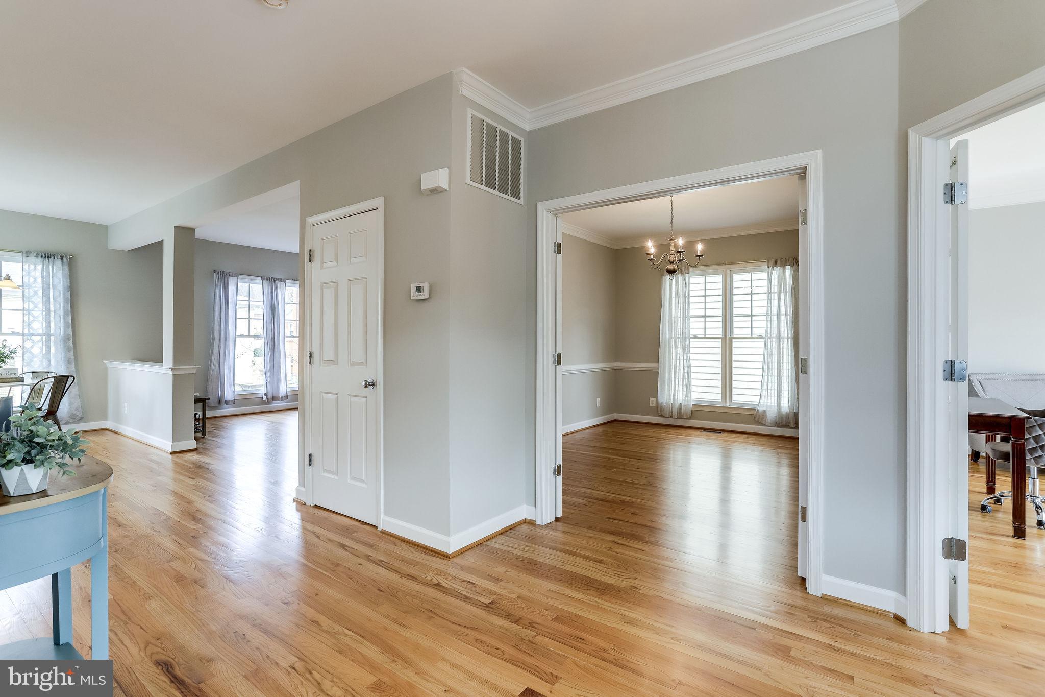 JOHNSONS HILL - Residential